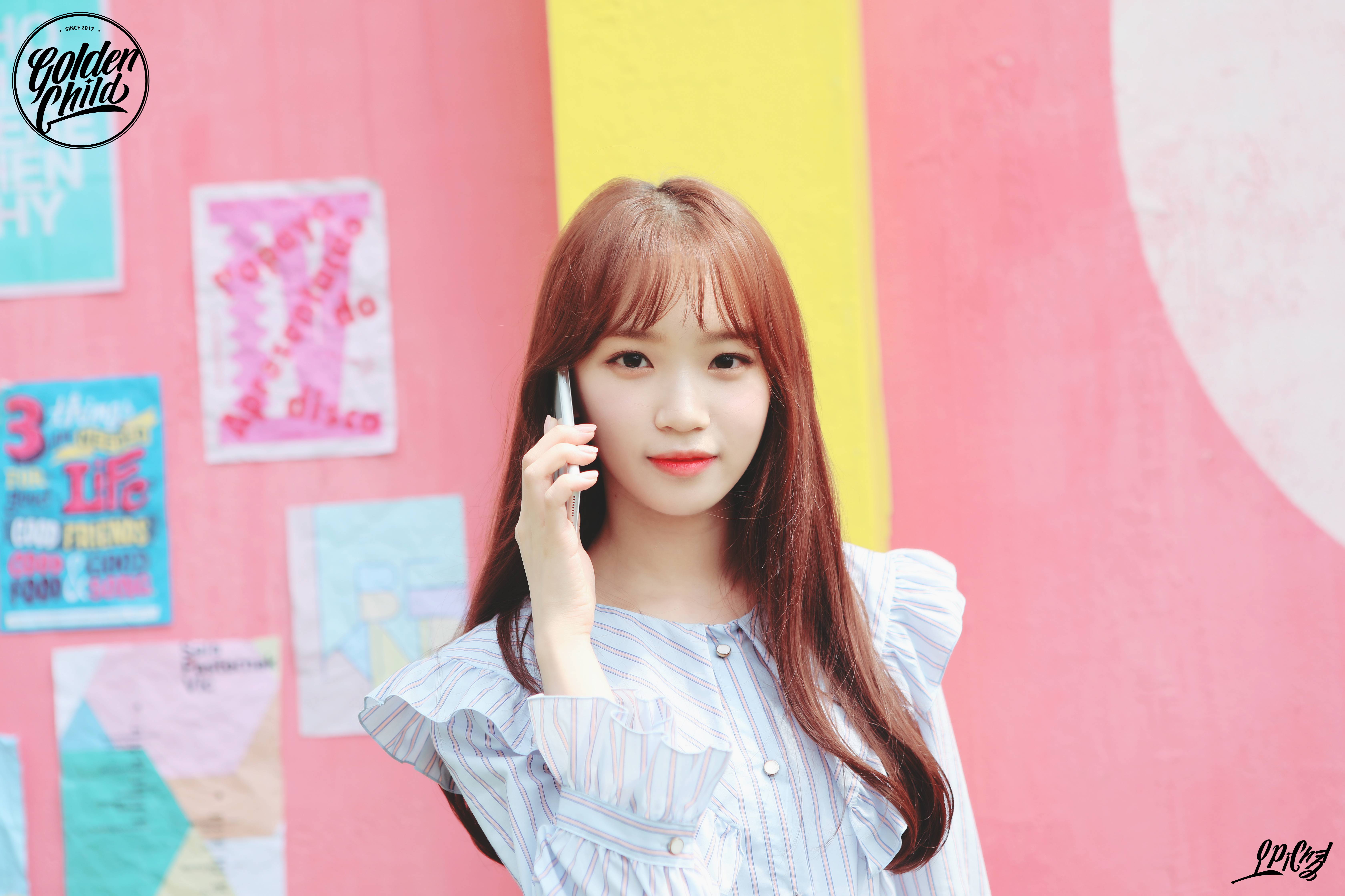 Chaewon Wallpapers Top Free Chaewon Backgrounds WallpaperAccess