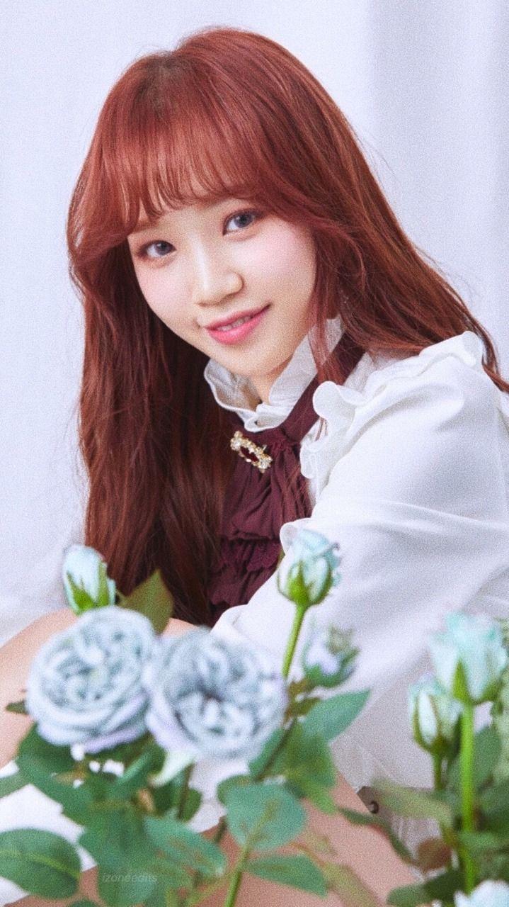 719x1280 IZ*ONE EDITS