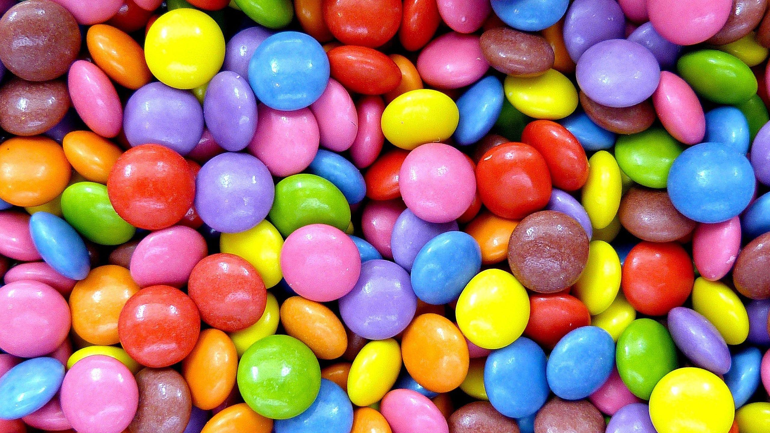 2560x1440 Colorful Candies Wallpaper 43068