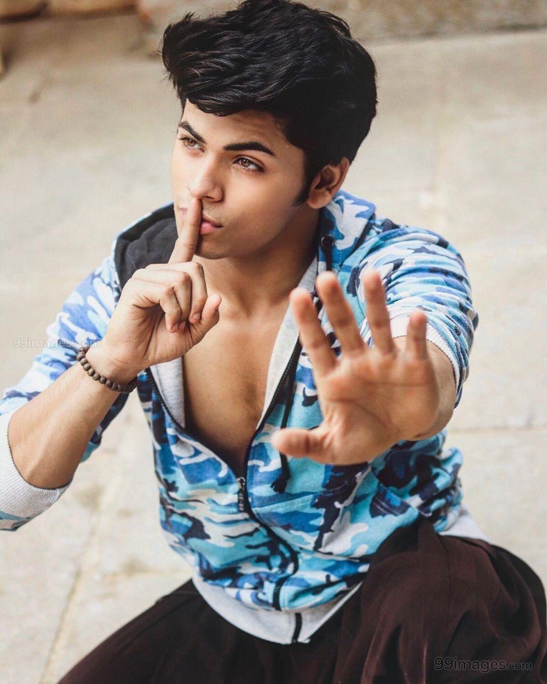 1080x1350 Pin On Siddharth Nigam Latest HD Photo Wallpaper (1080p)