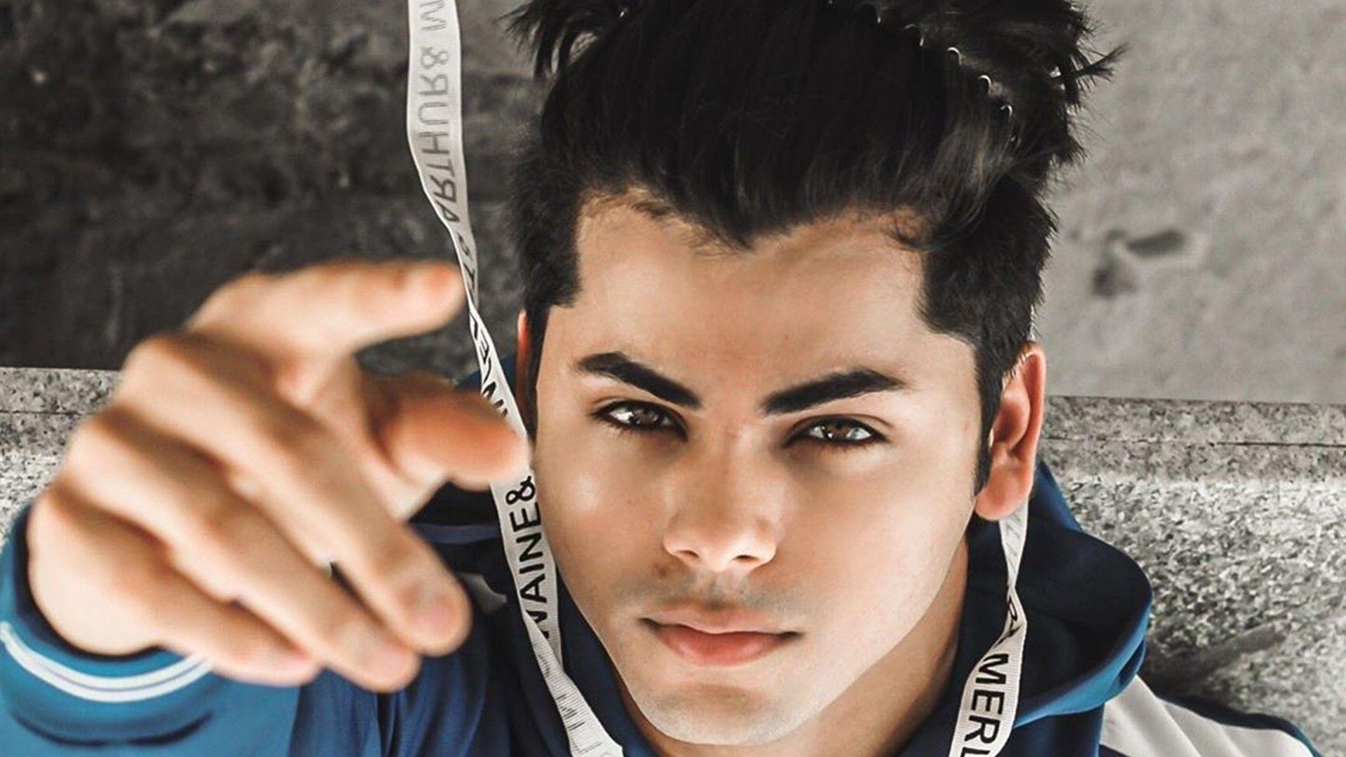 1920x1080 Siddharth Nigam Desktop HD Wallpaper 43022