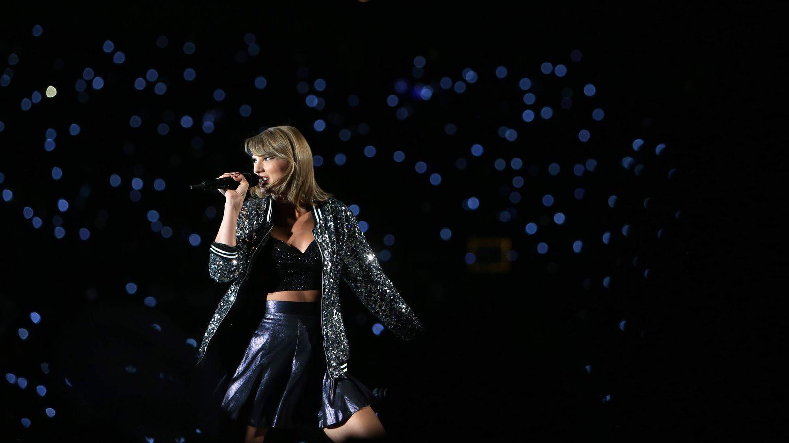 1600x900 On the anniversary of Taylor Swift's lawsuit win, fans plan a tribute for Tampa tour stop