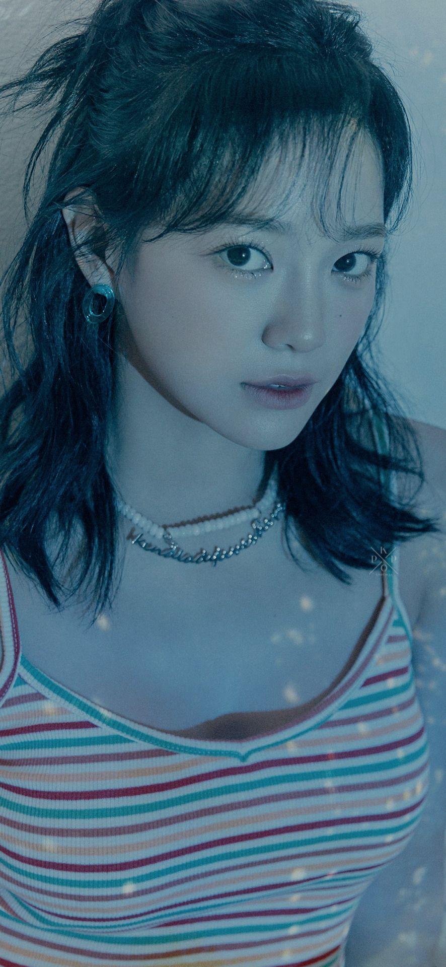 886x1920 Kpop Locks