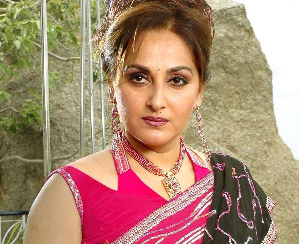 1000x814 Mahesh Babu Maharshi Movie Heroine HD Wallpaper