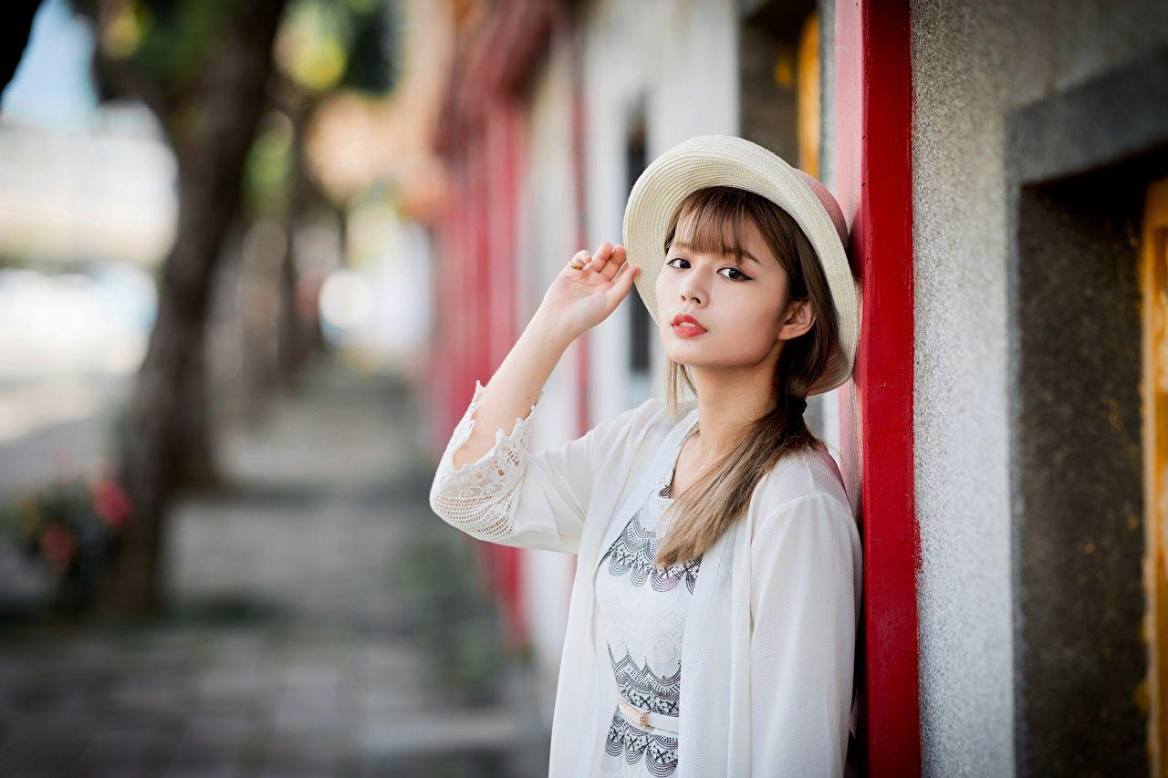 1280x853 Wallpaper Brown haired blurred background Hat Girls Asian Hands