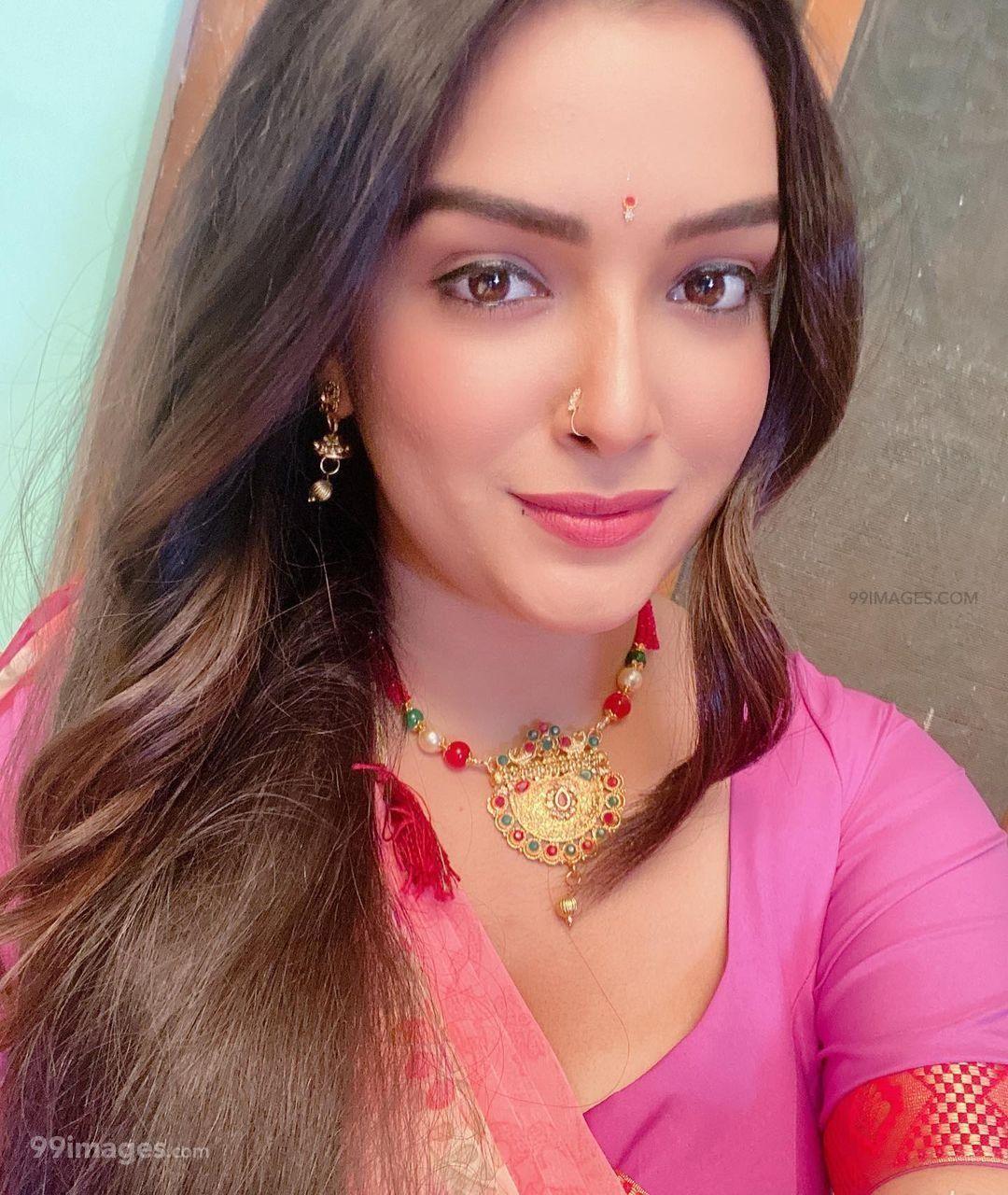 1080x1280 Amrapali Dubey HD Wallpaper (Desktop Background / Android / iPhone) (1080p, 4k) (1080x1280) (2021)