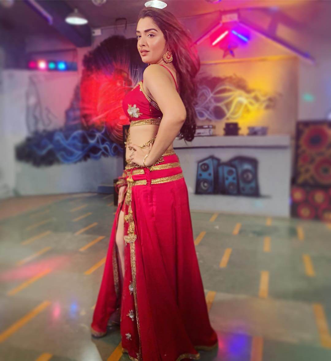 1080x1177 Amrapali Dubey Photo: Latest Hot, , Bikini Picture, HD Wallpaper of Bhojpuri Actress Amrapali Dubey