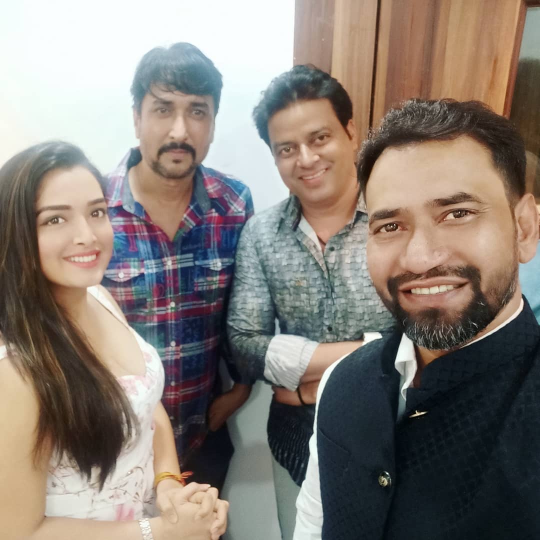 1080x1080 Bhojpuri Actress Amrapali Dubey & Actor Dinesh Lal Yadav HD Wallpaper & Nirahua Hot Wallpaper, Photo, Pics