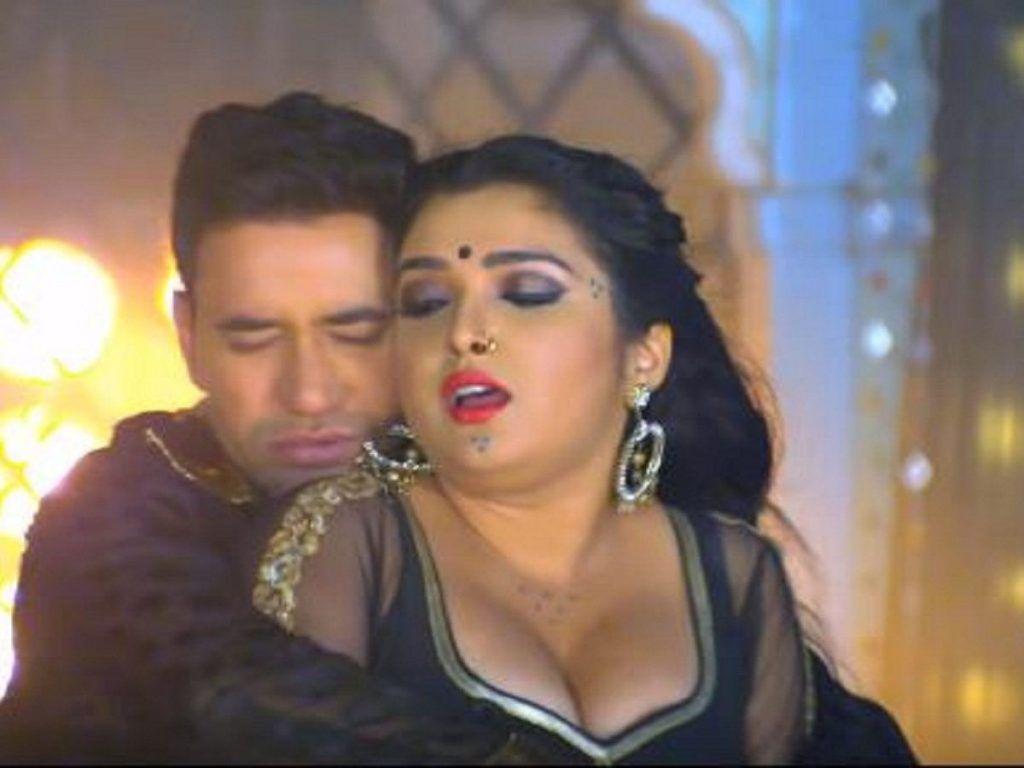 1024x768 Amarpali Dubey