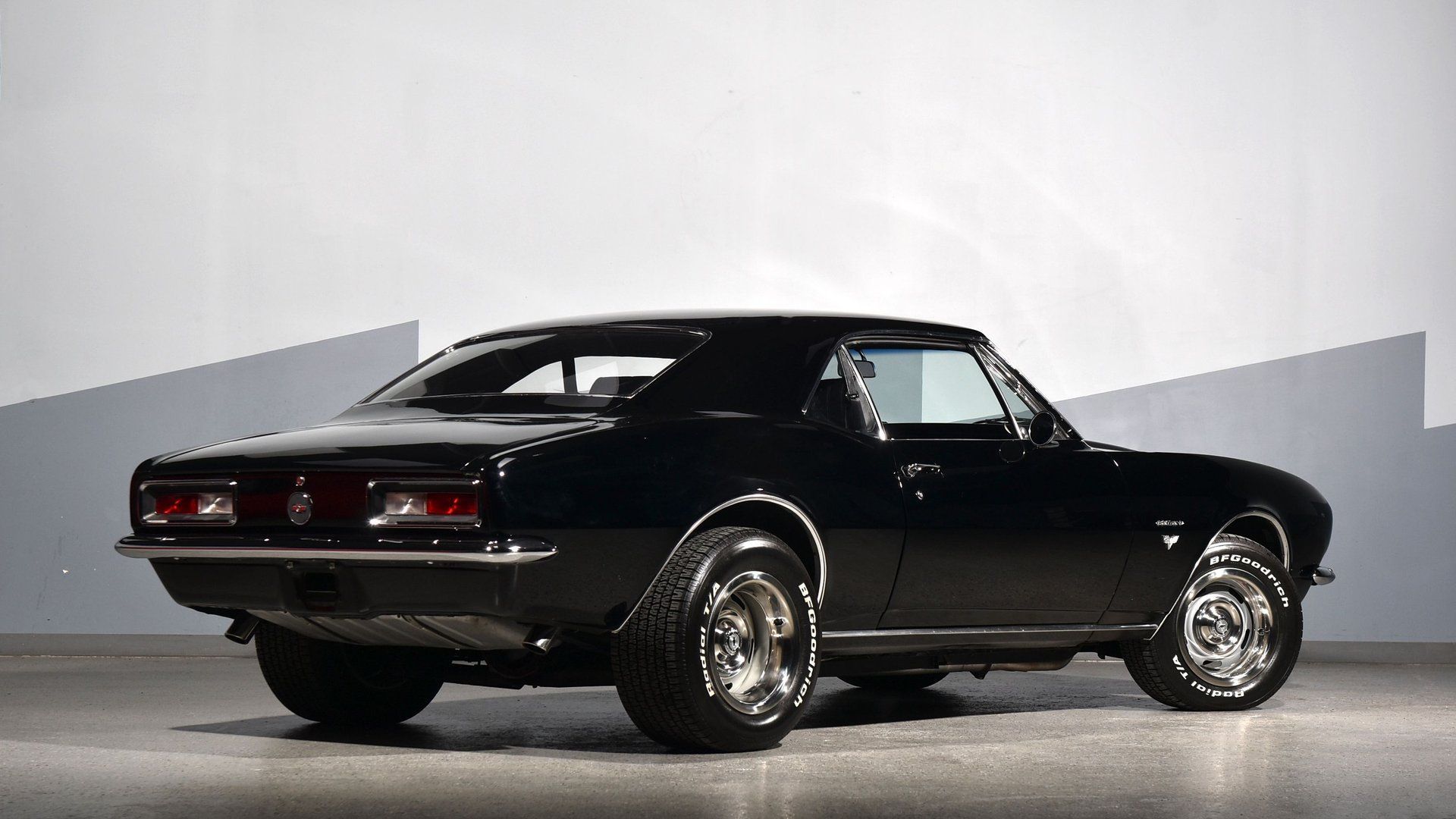 1920x1080 Chevy Camaro Uses The Strength Of A 454