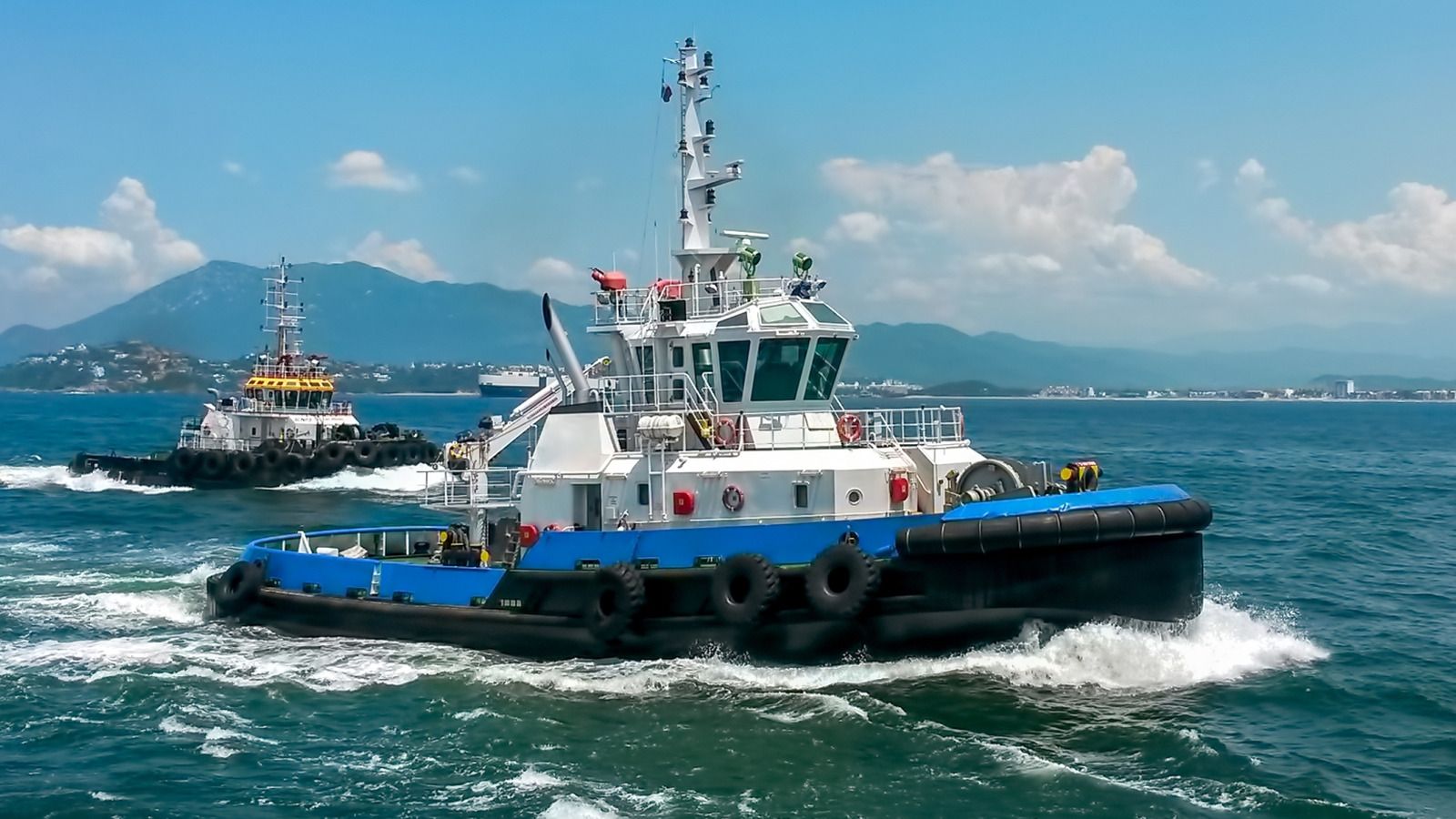 1600x900 Tugboat Vs. Towboat: What's The Difference?