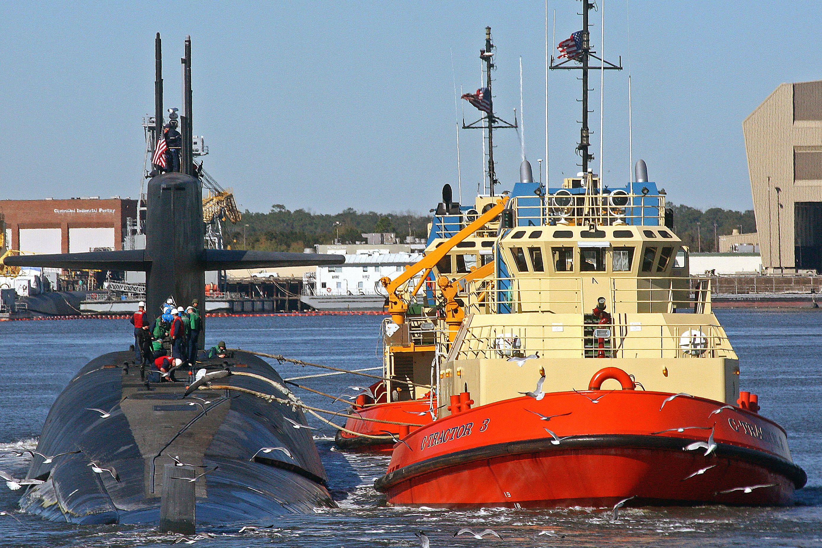 2776x1851 Tugboat C Tractor