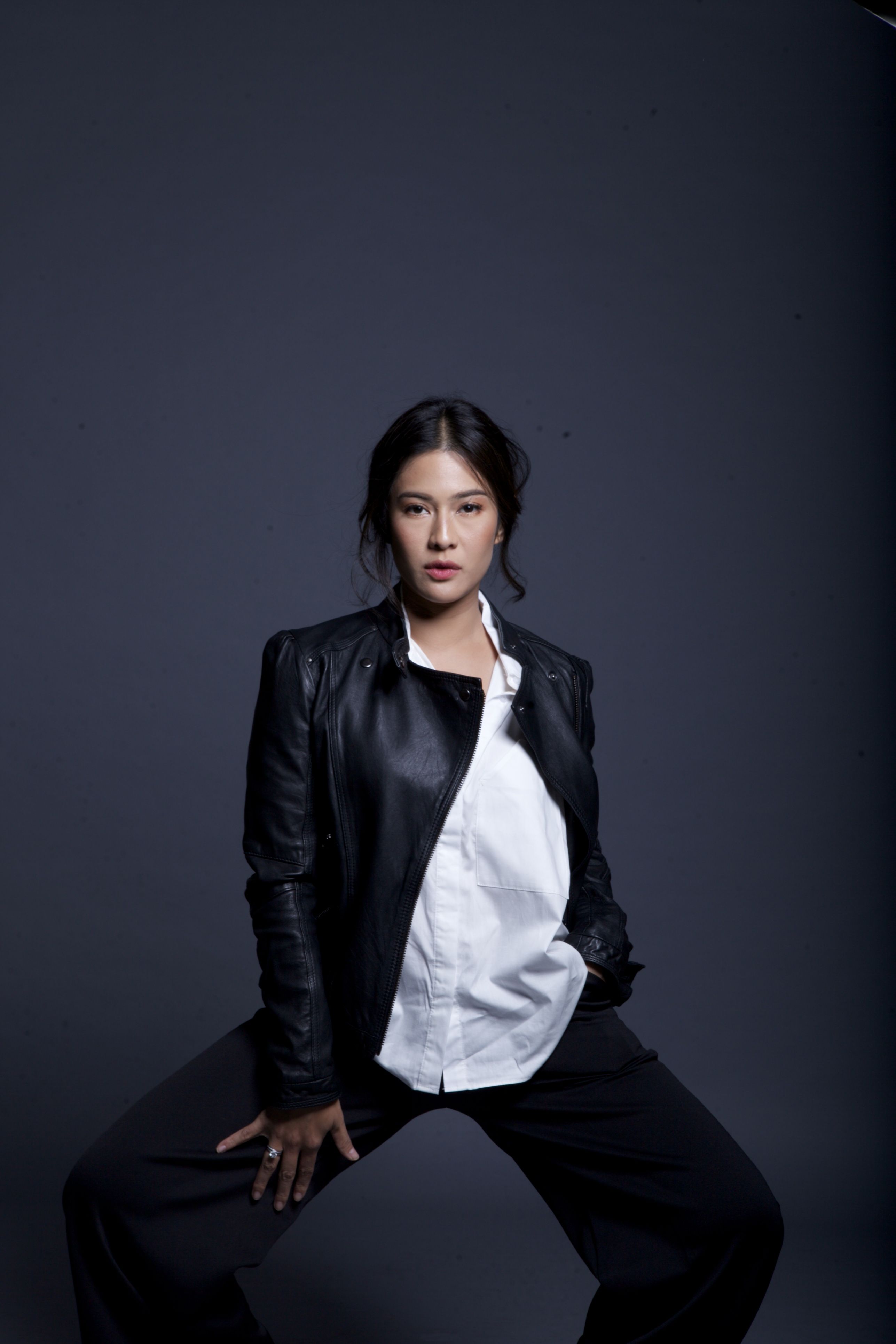 2574x3861 Dian Sastrowardoyo
