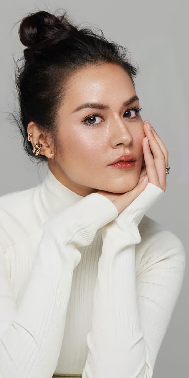 720x1440 Wallpaper artis