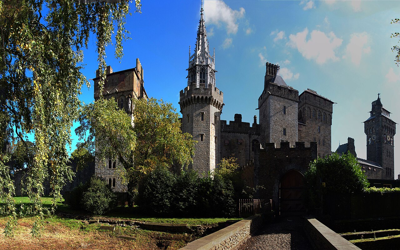 1280x800 Work of William Burges at Cardiff Castle
