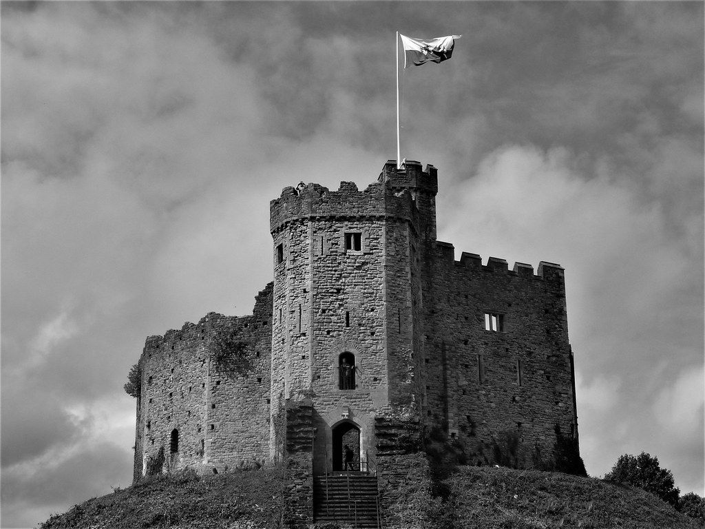 1024x768 Mysterious Cardiff Castle!. Cardiff Castle, Wales
