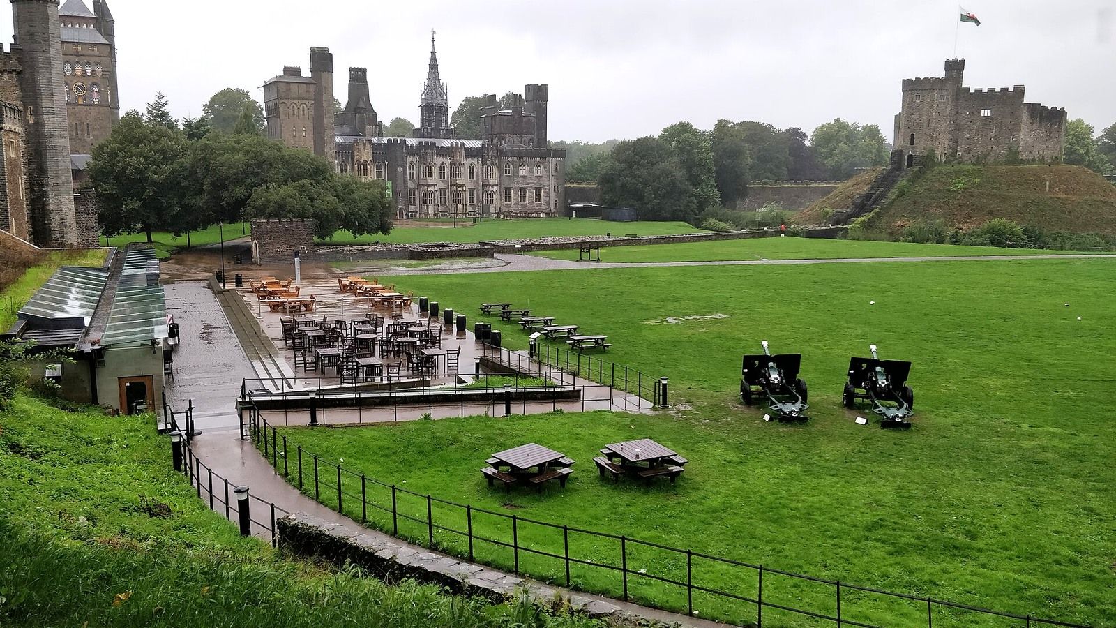 1600x900 Cardiff Castle Guide: Tickets, Keep, and Apartments