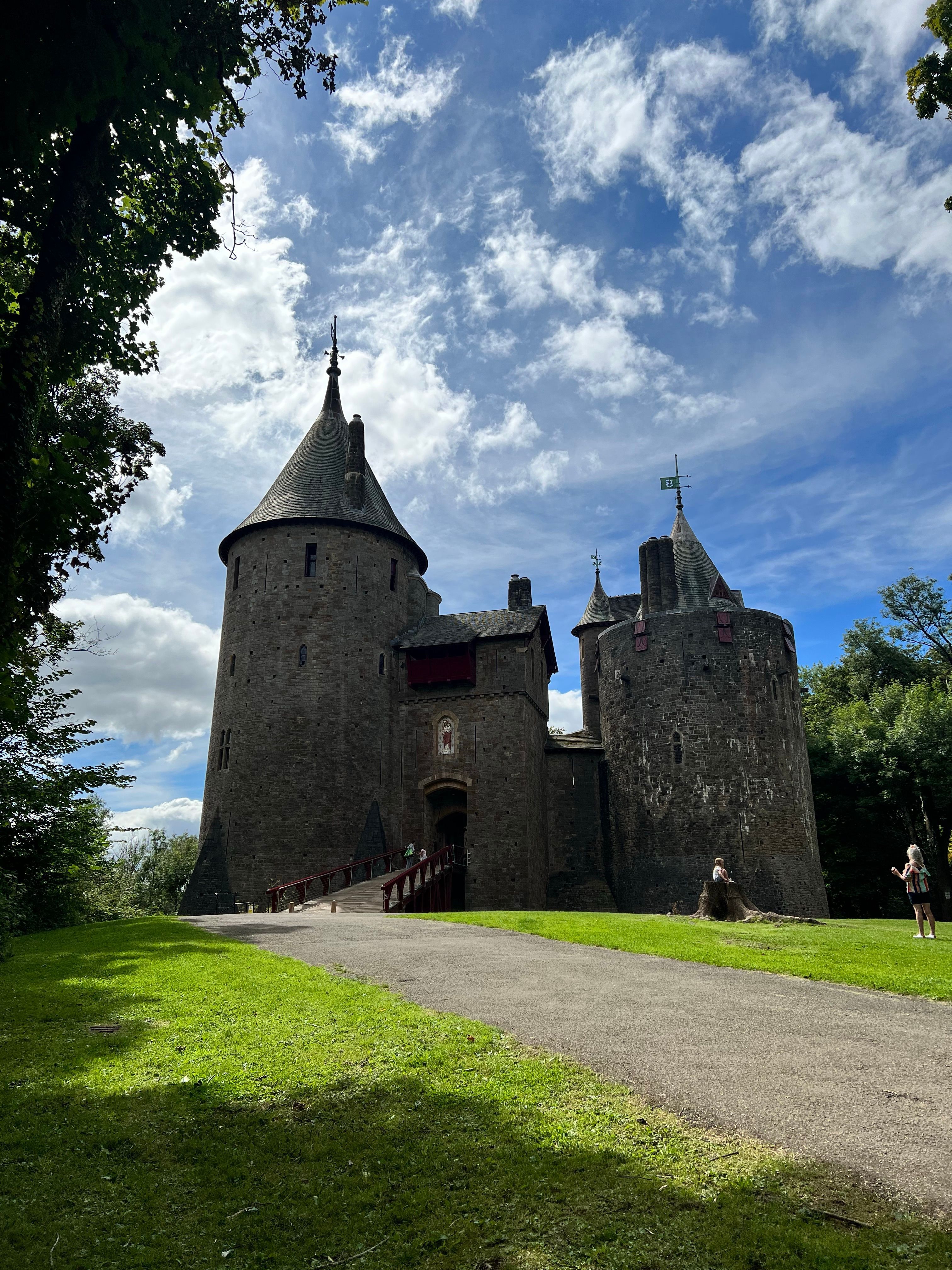 3024x4032 Cardiff Castle Photo, Download The BEST Free Cardiff Castle & HD Image