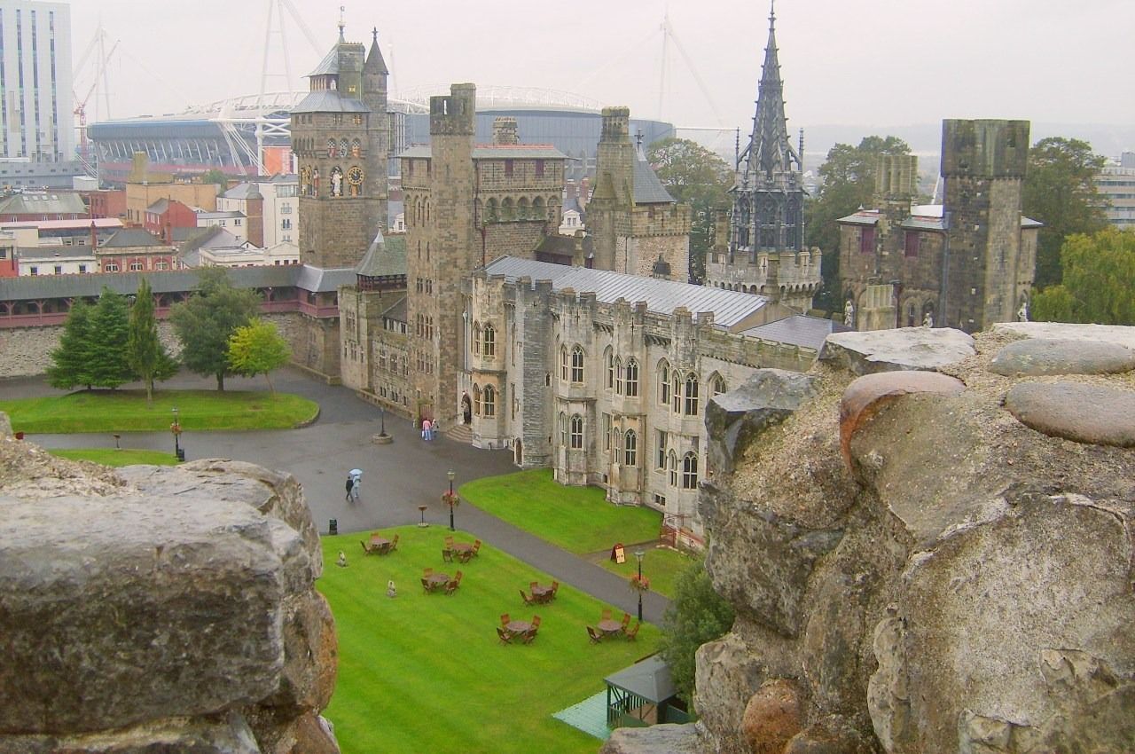 1280x850 Cardiff Castle To See. Free Attraction