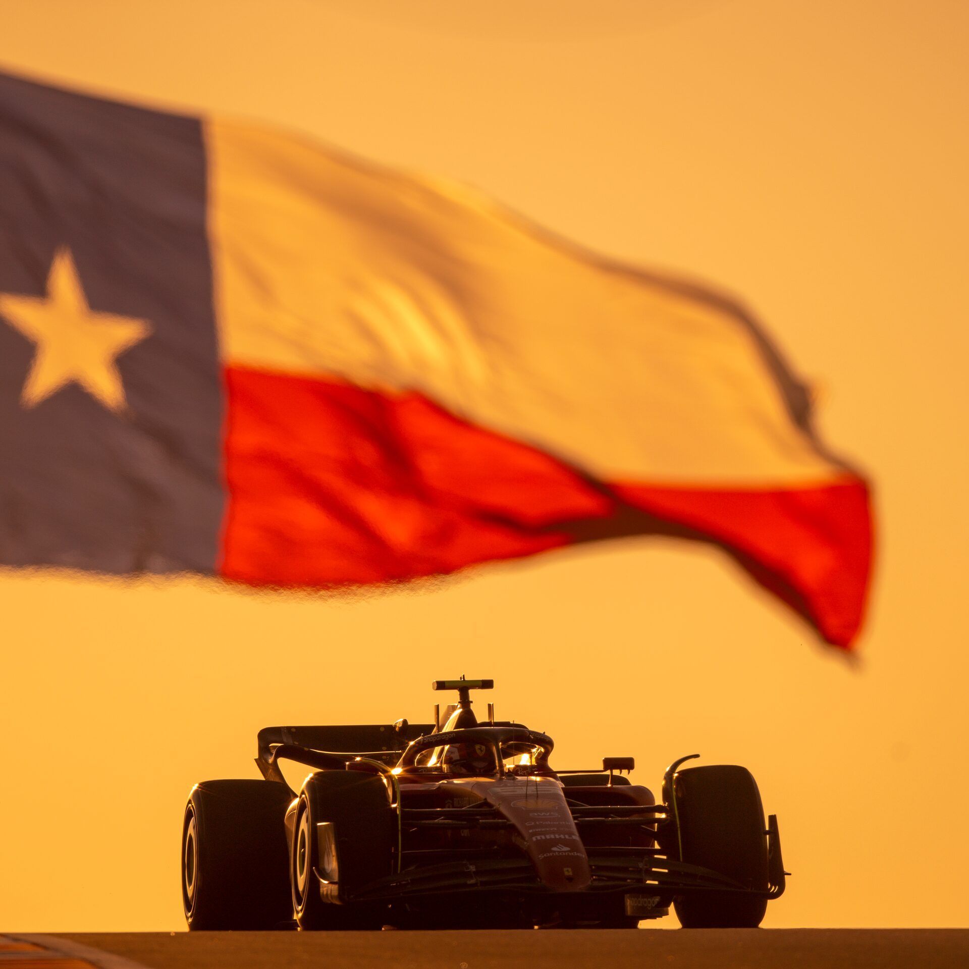 1920x1920 Sainz retires from U.S. GP after first lap collision