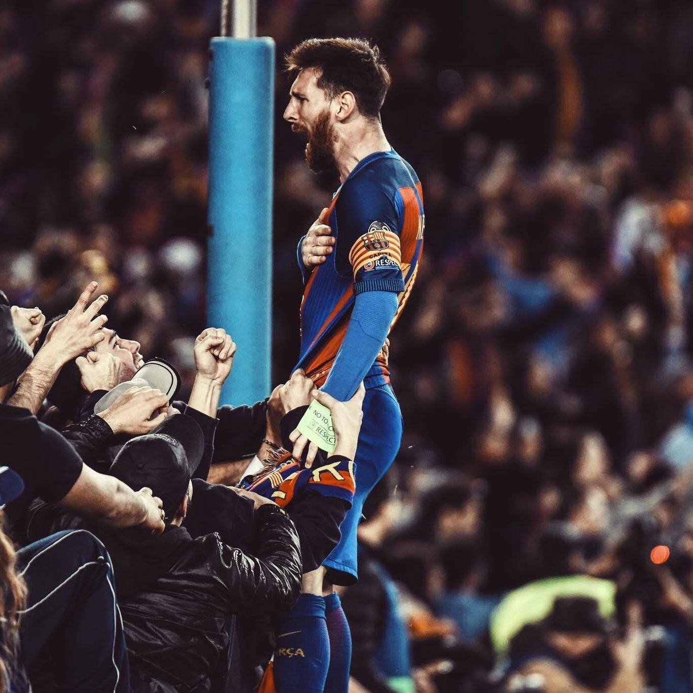 1365x1365 Messi Shirt Celebration Wallpaper