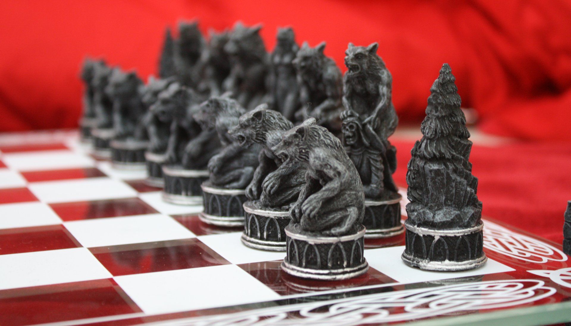1920x1096 Epic Chess Battle