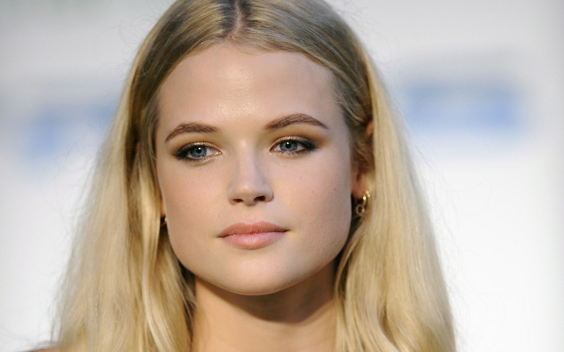 1920x1200 Gabriella Wilde beautiful wallpaper Wallpaper Download Wilde beautiful wallpaper Wallpaper Wallpaper Site