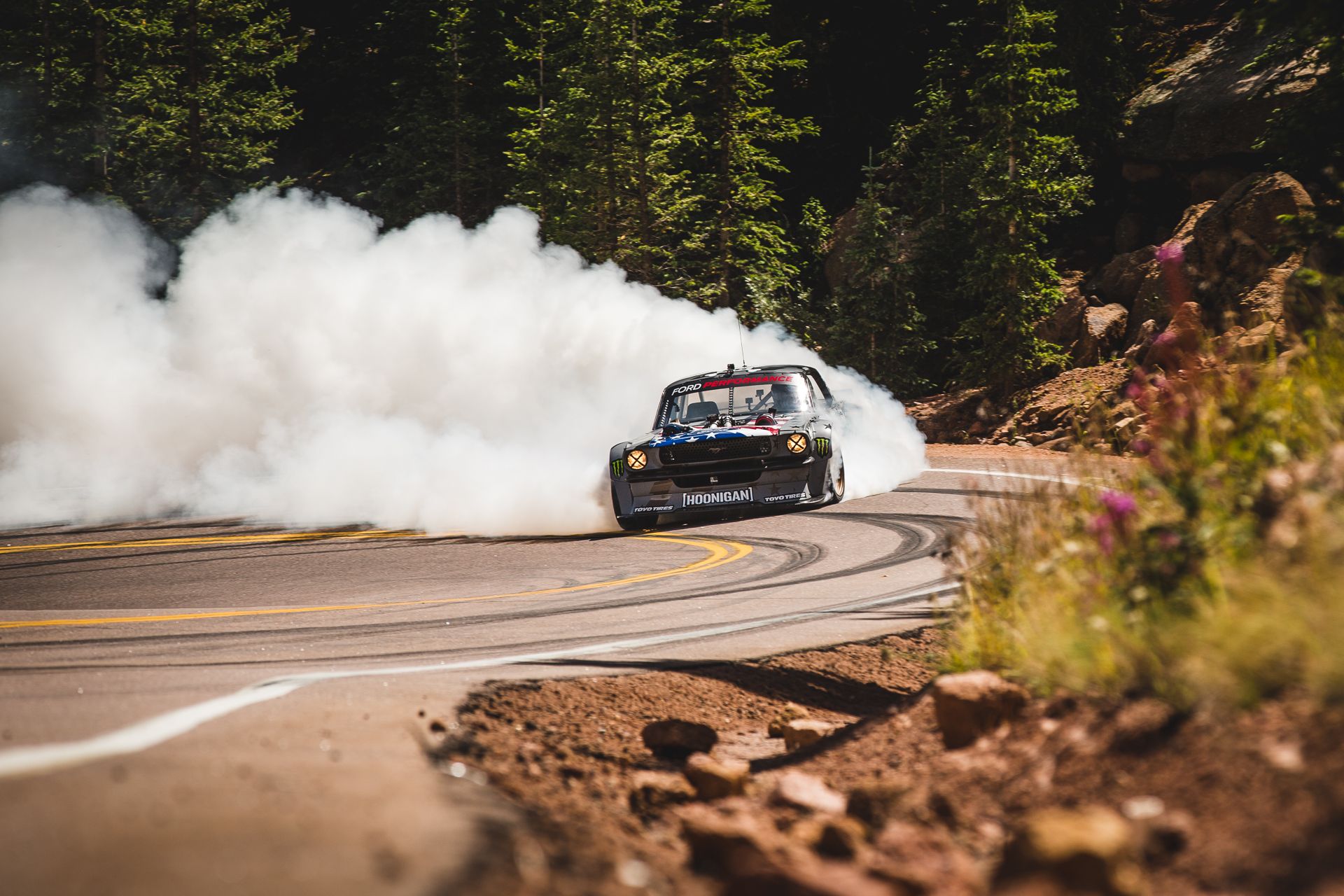 1920x1280 Block's Gymkhana series in picture