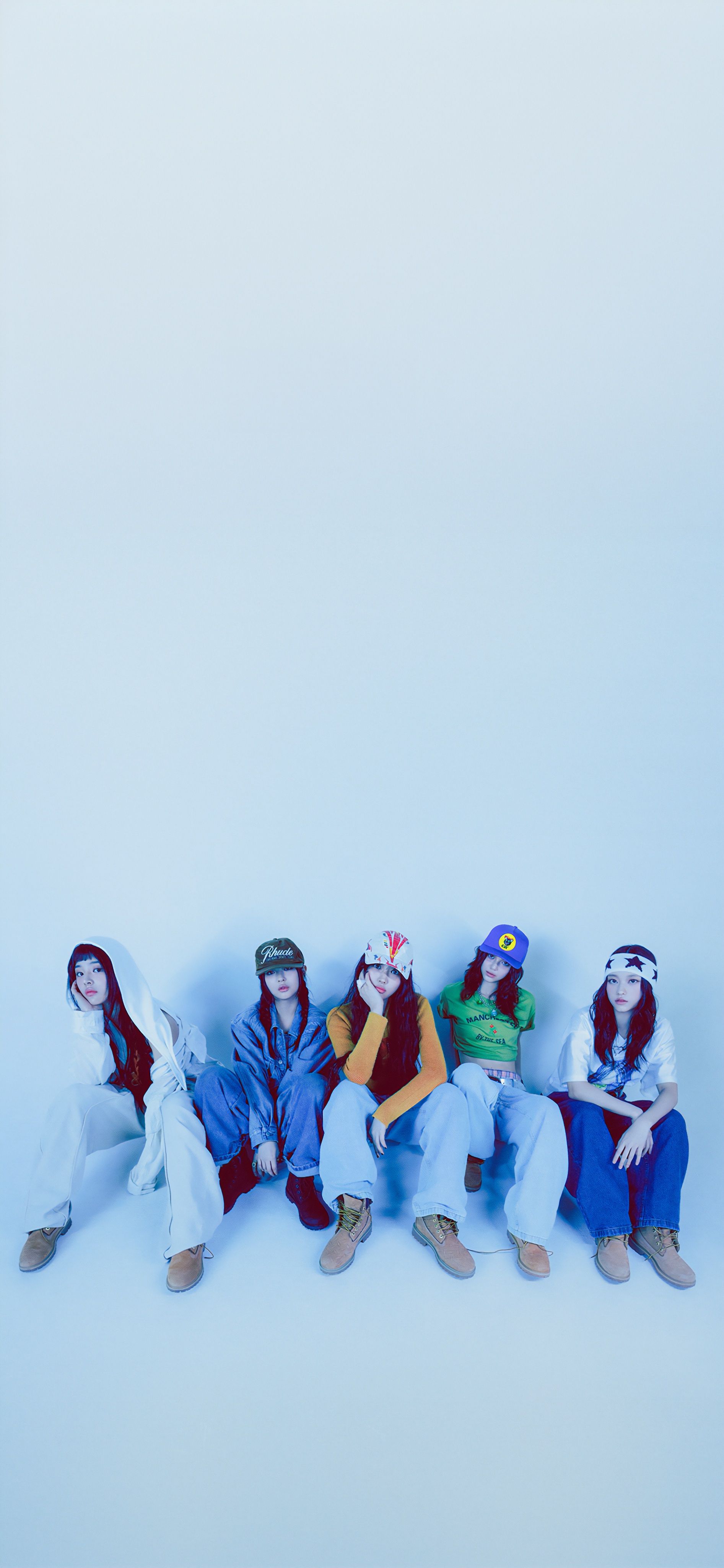 1893x4096 NewJeans Supernatural Wallpaper