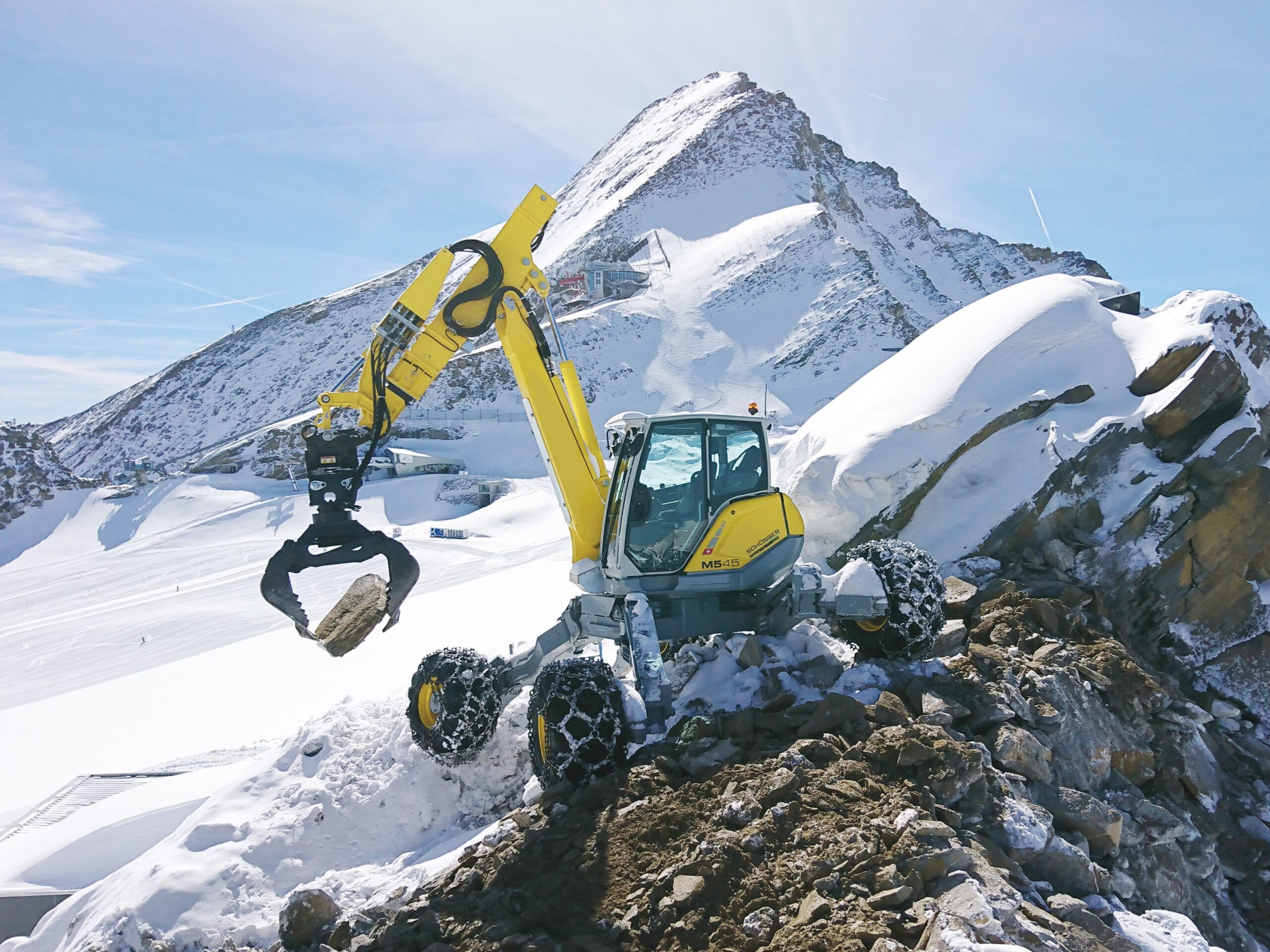 2560x1920 Accessories to the world of Menzi Muck Muck AG