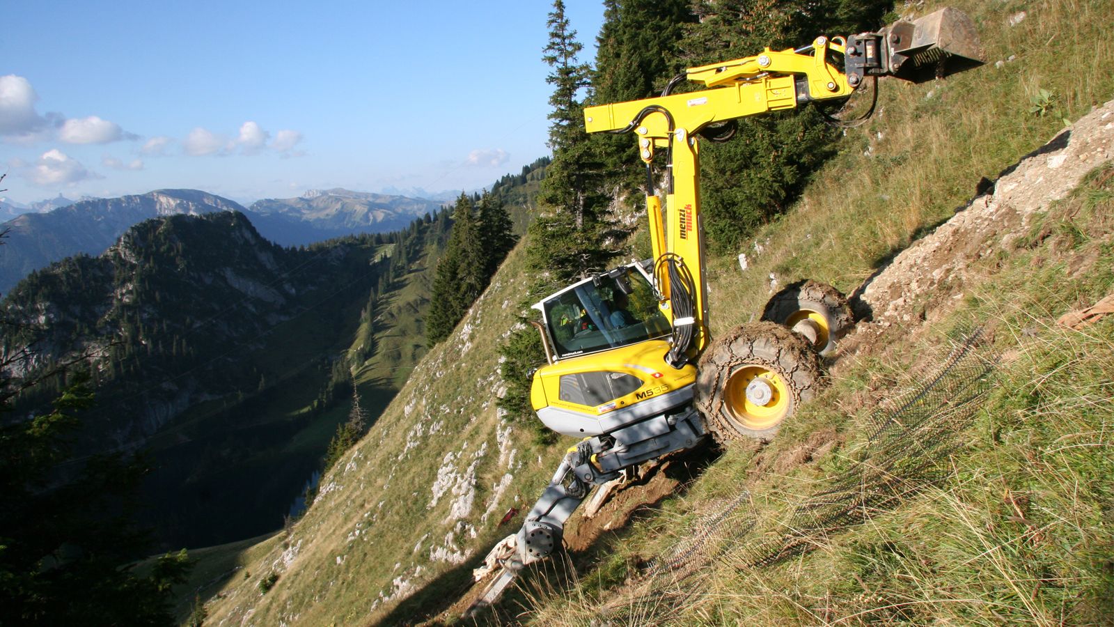 1600x900 Menzi M535 excavator specs & dimensions (2013)