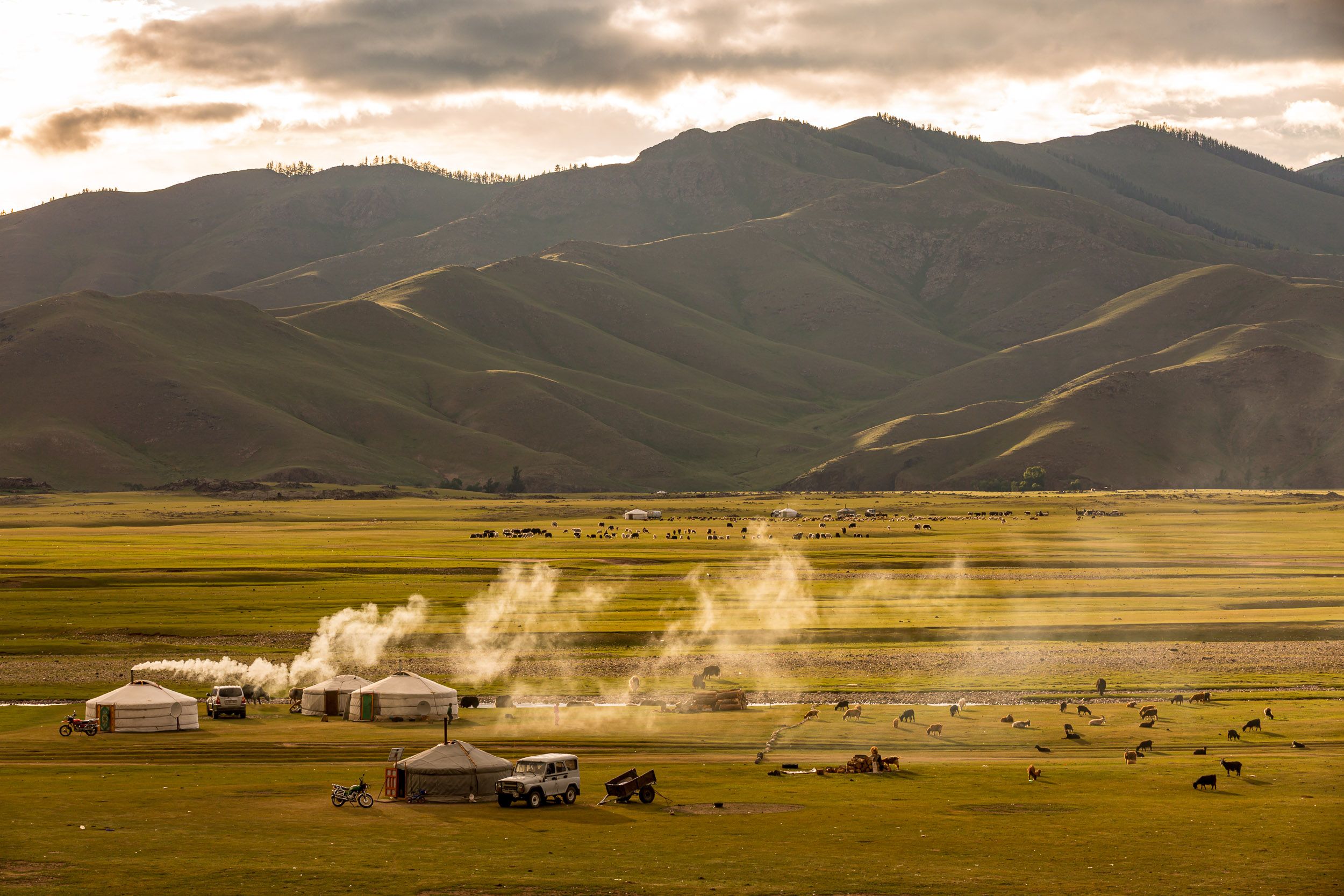 2500x1667 Orkhon Valley, Mongolia