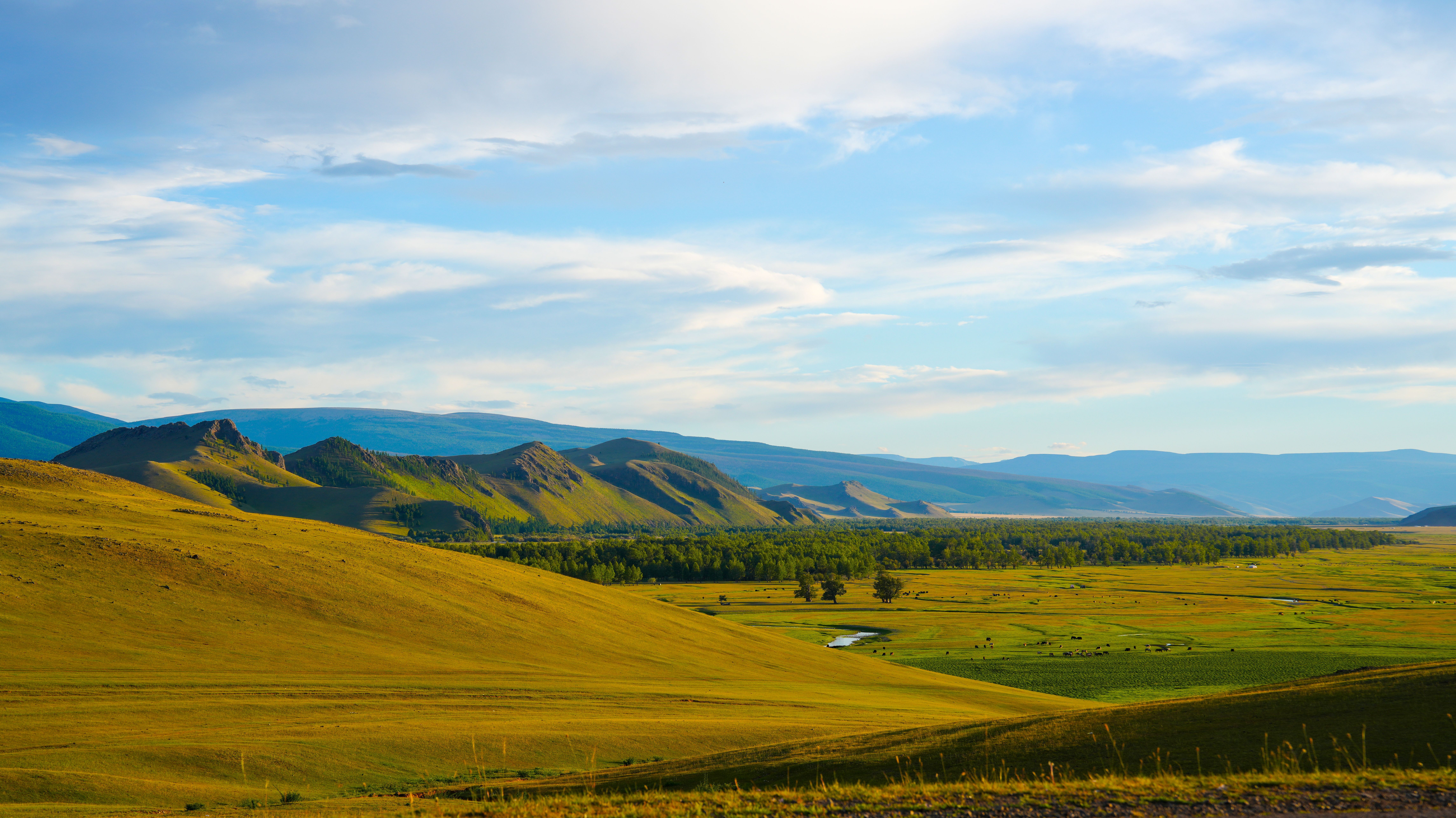 9154x5147 Arkhangai Province Ikh Tamir Sum North tamir Valley 2024.08.01 Mongolia · Free
