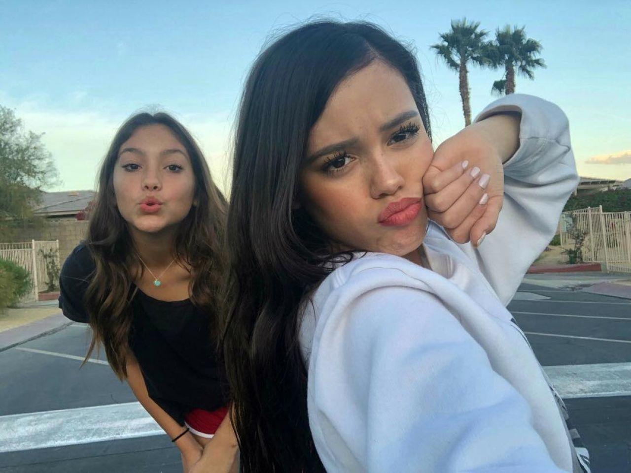 1280x961 Jenna Marie Ortega!