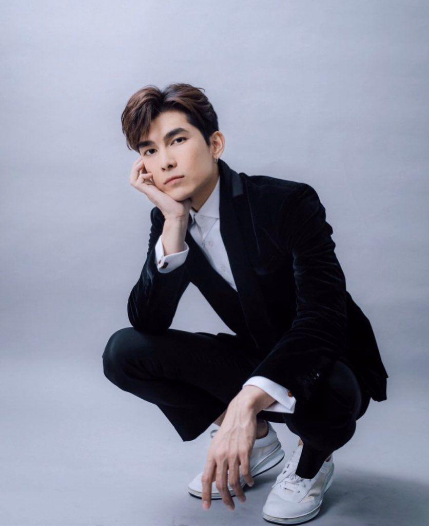 836x1024 Suppasit Jongcheveevat