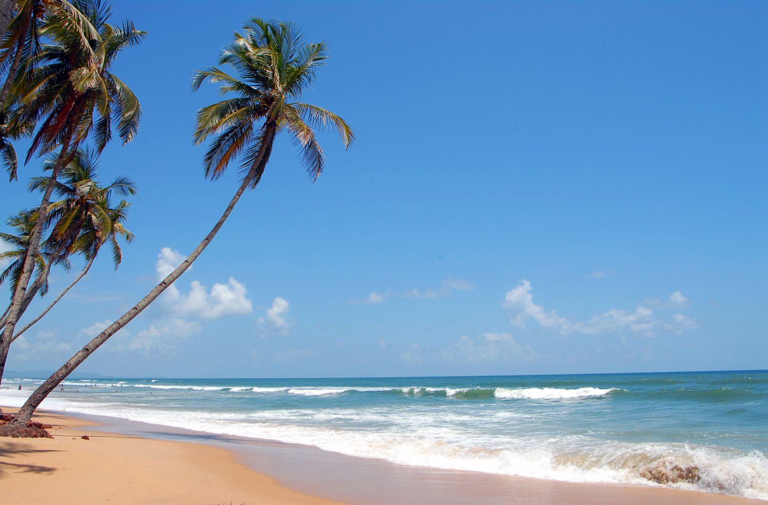1500x986 Goa Beach