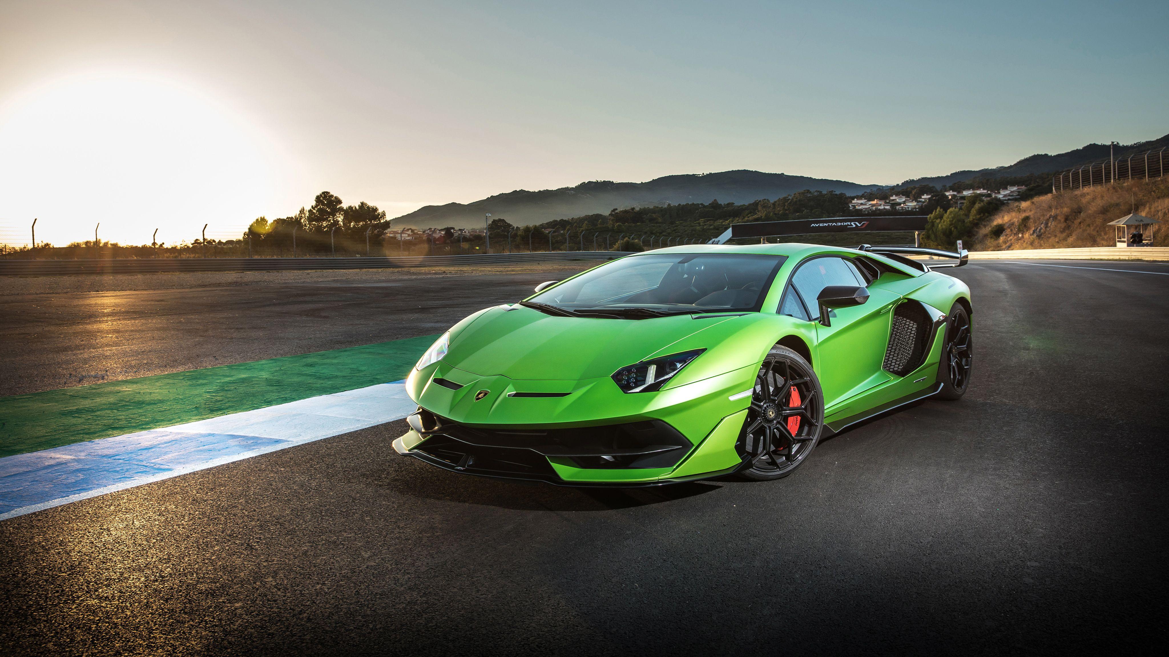 4096x2304 Lamborghini Aventador 4K Wallpaper