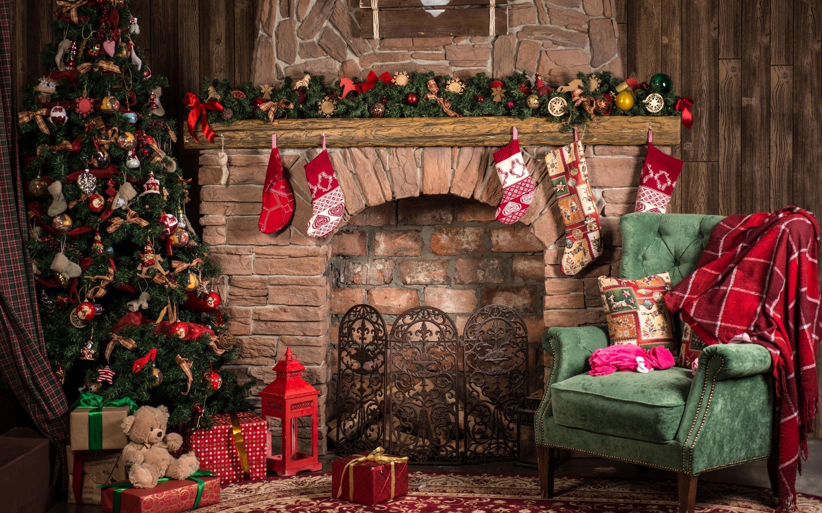 2880x1800 Christmas Cozy Home Wallpaper