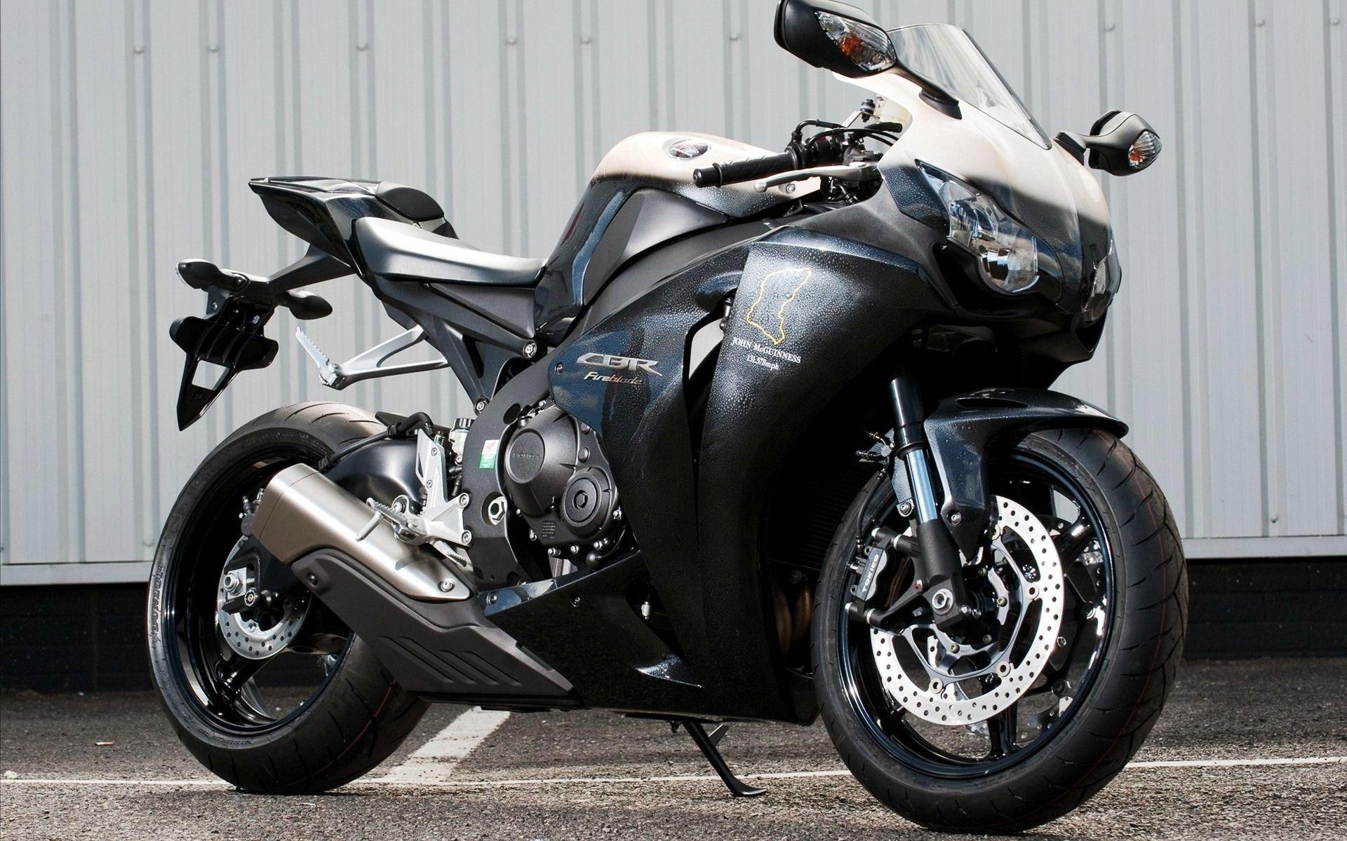 1920x1200 Honda CBR100RR Fireblade- Motorcycle Wallpaper