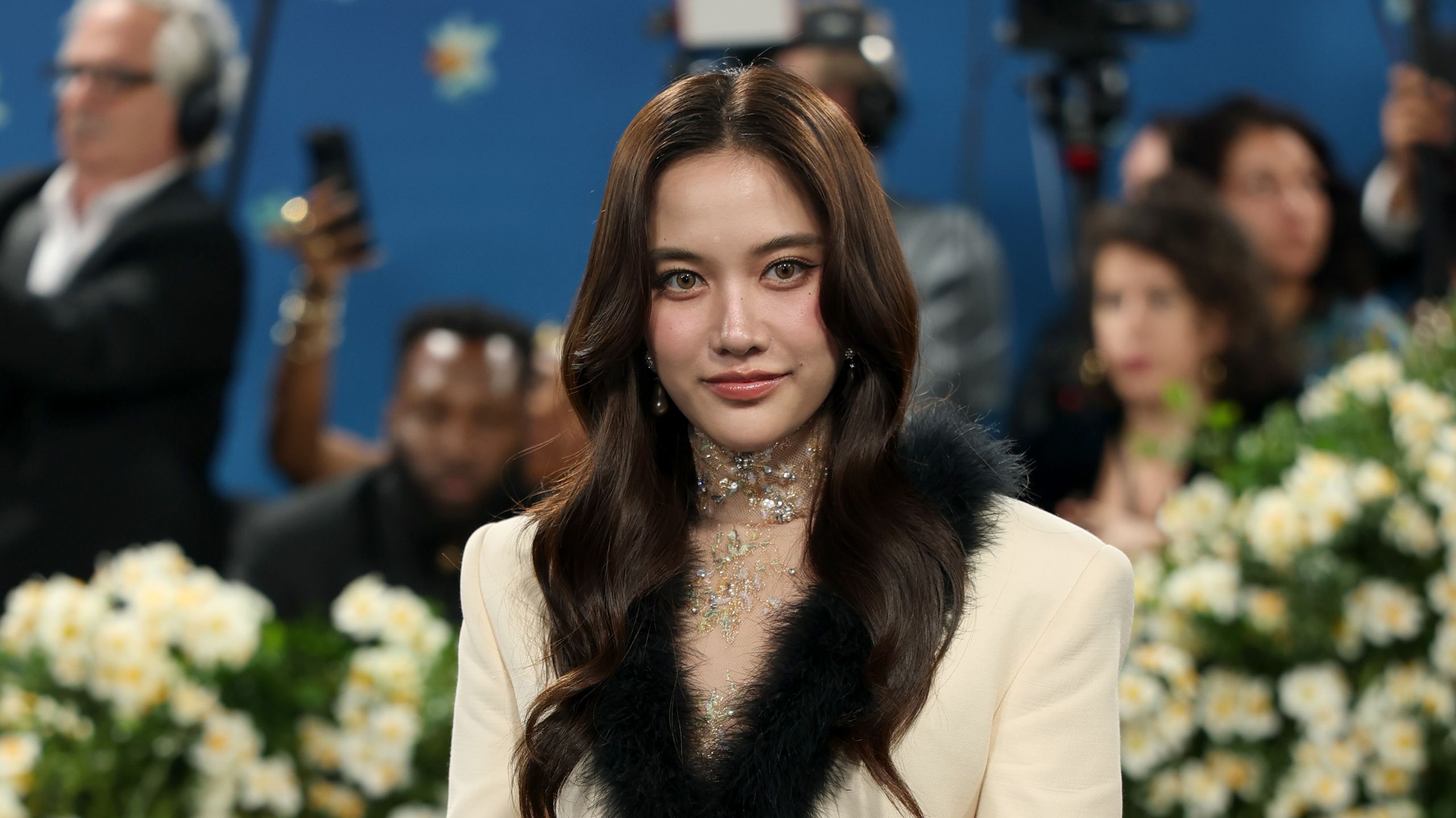 2560x1440 Thai Actress Freen Made Her Debut at the Met Gala 2025