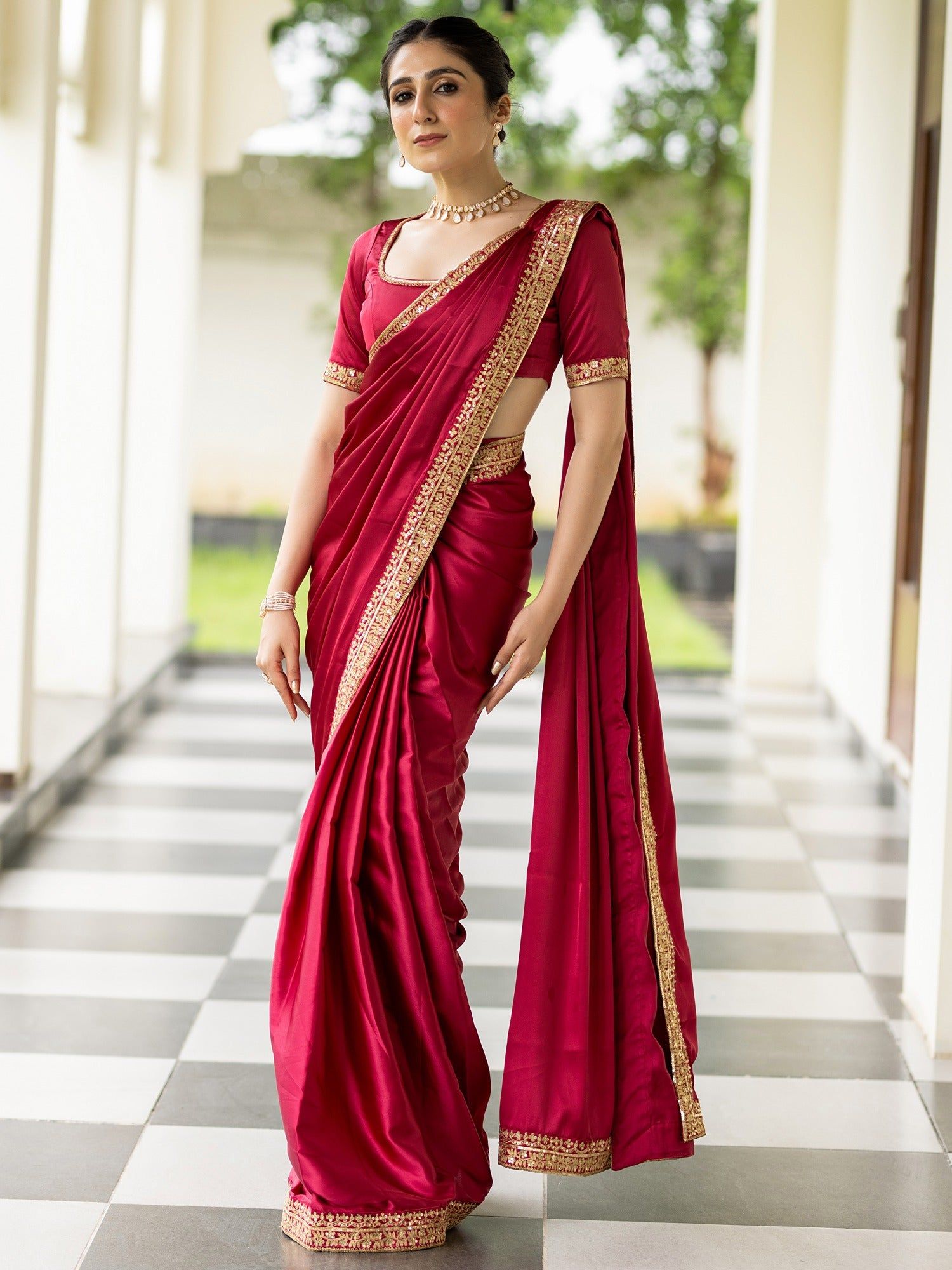 1500x2000 Majesty Red Saree