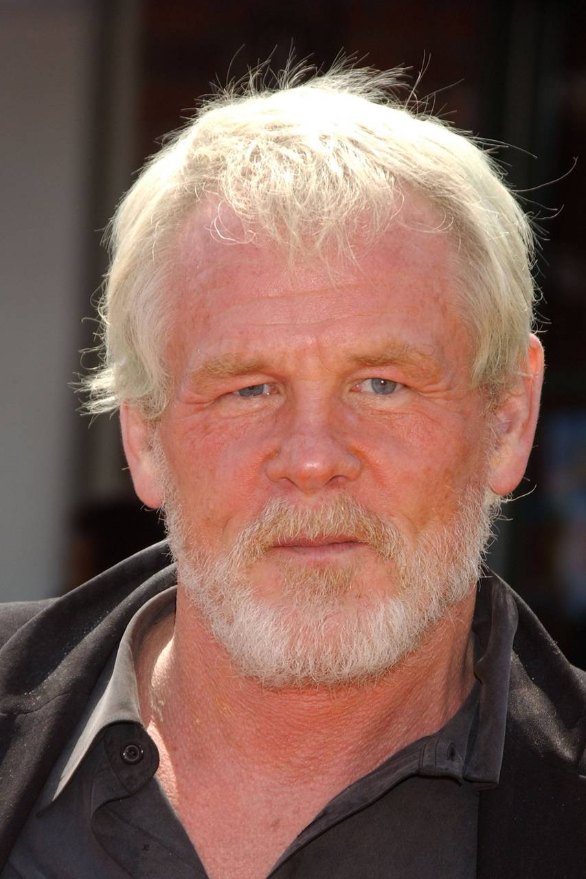 853x1280 Nick Nolte Wallpaper