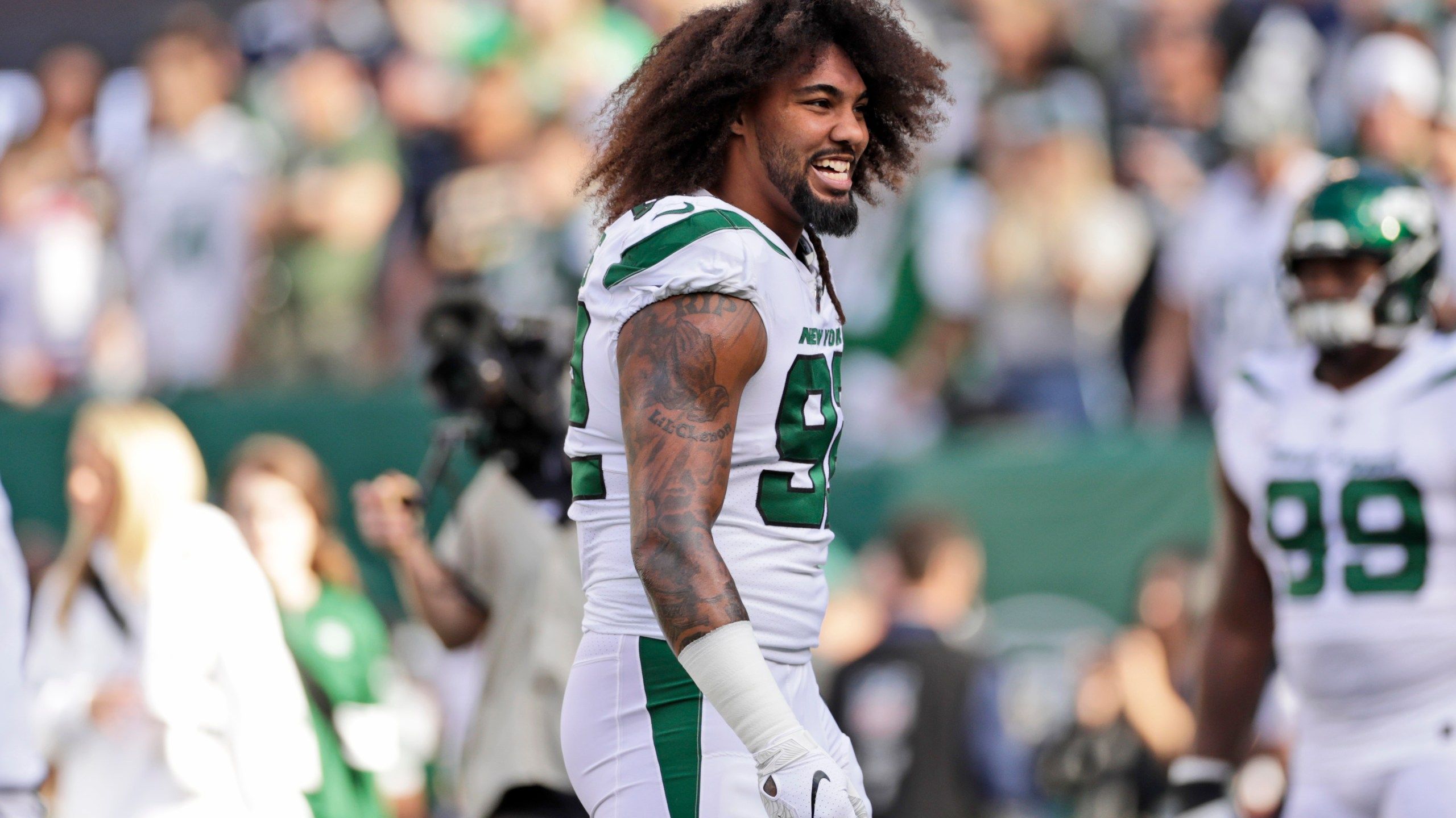 2560x1440 AP source: Jets trade Leonard Williams to Giants for 2 picks