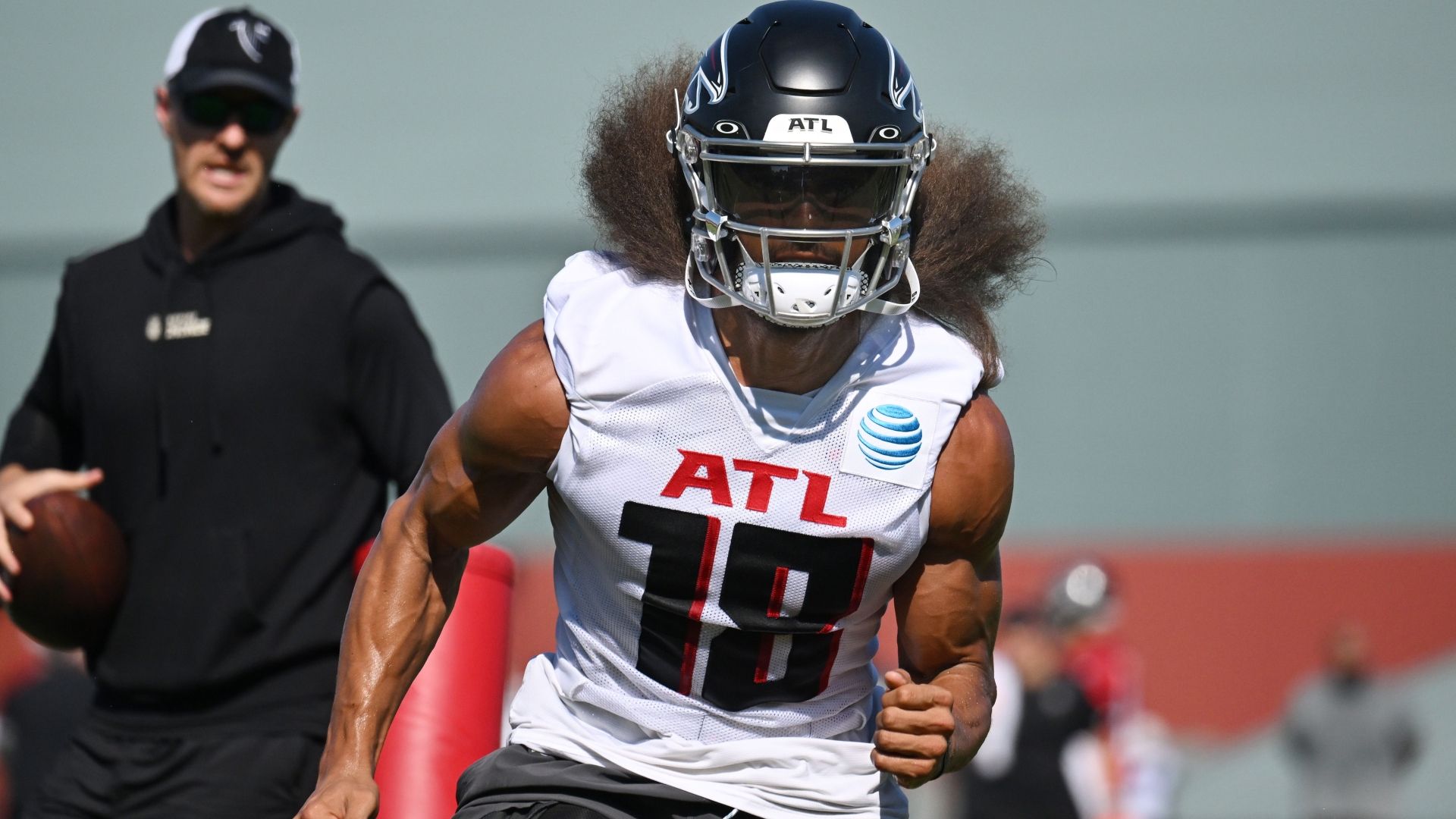 1920x1080 Falcons wideout Mack Hollins has better things to do than use eating utensils