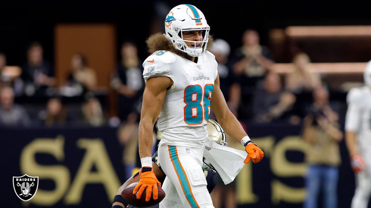 1280x720 Raiders sign WR Mack Hollins
