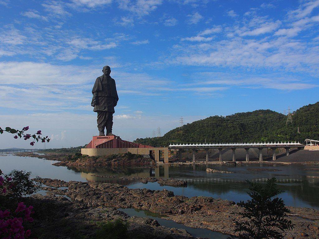 1024x768 Statue Of Unity Wallpaper
