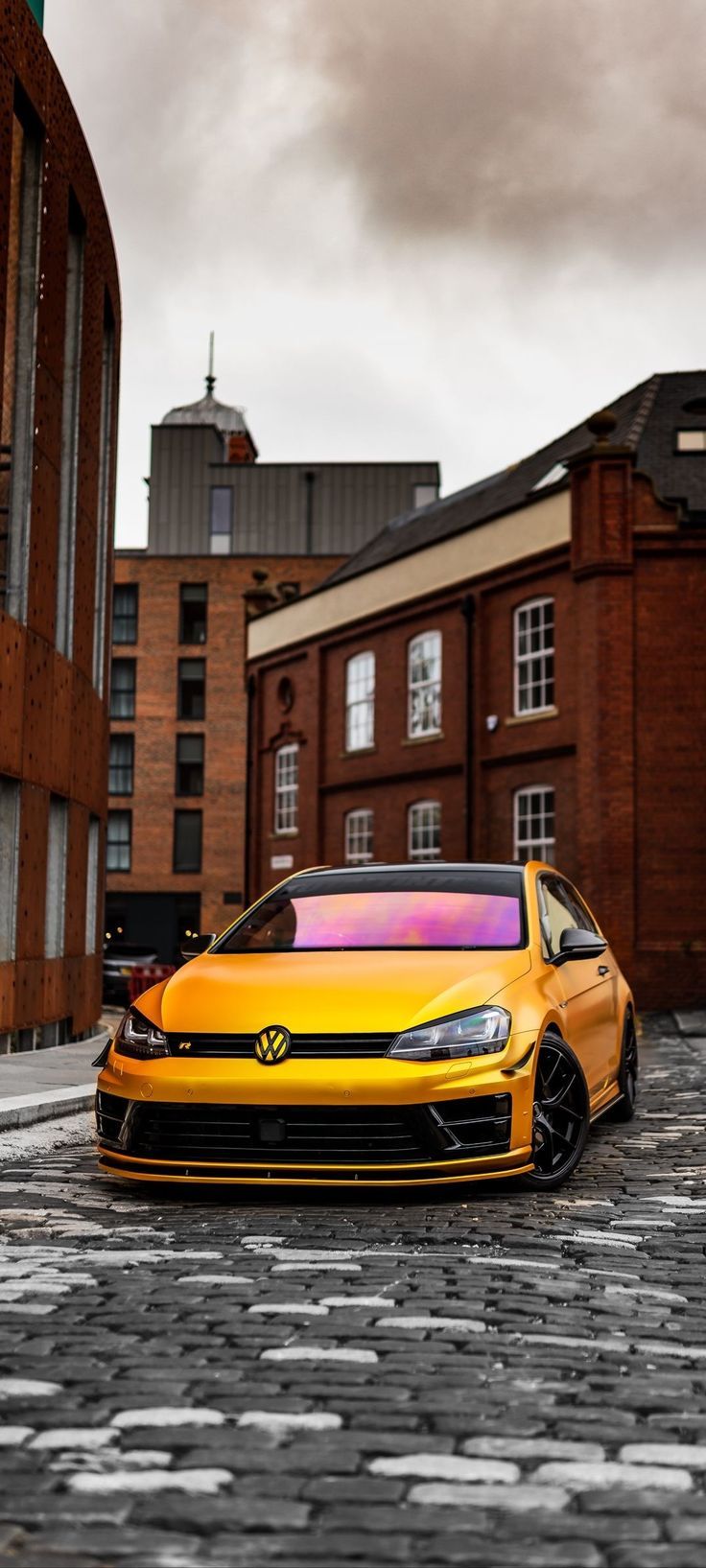 736x1635 VW Golf Modified Car Ultra HD Wallpaper Download. Golf rebaixado, Celta rebaixado, Caminhao rebaixado