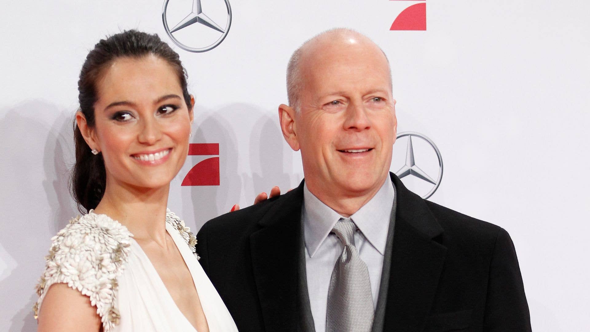 1920x1080 Emma Heming reveals she has her own 'language' with husband Bruce Willis amid his dementia battle