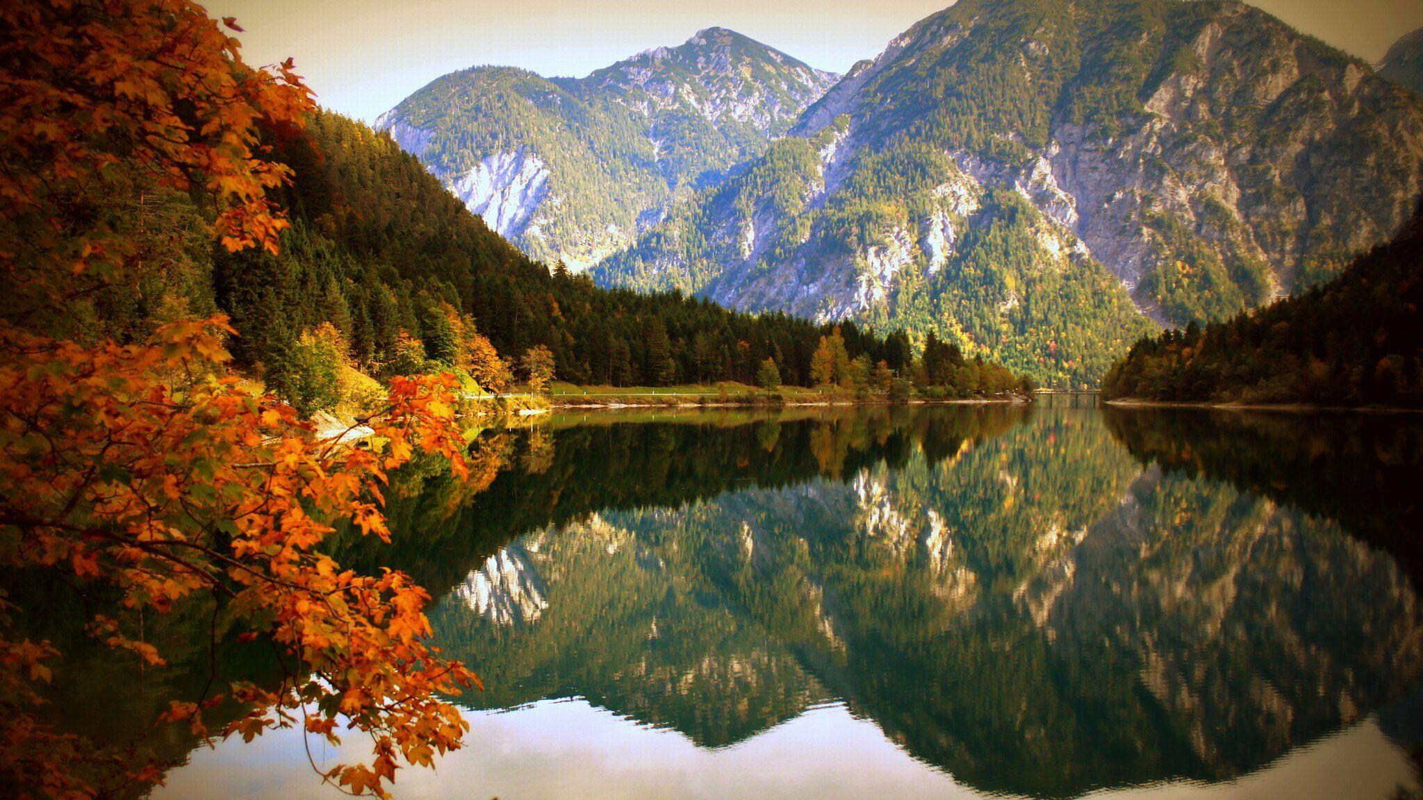 2048x1152 Upside Down. New nature wallpaper, HD nature wallpaper, Ultra HD 4k wallpaper