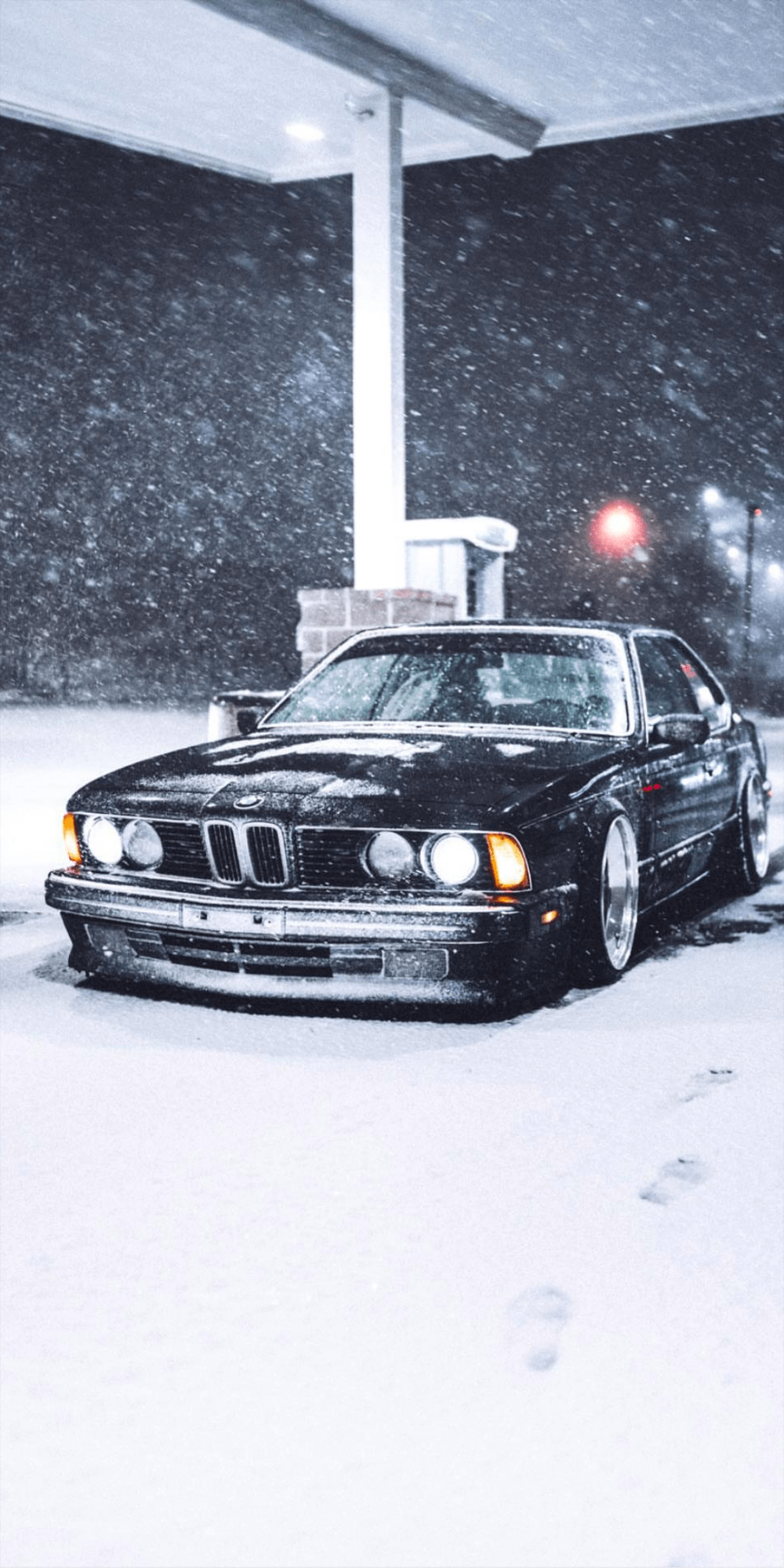 1000x2000 BMW Retro iPhone Wallpaper